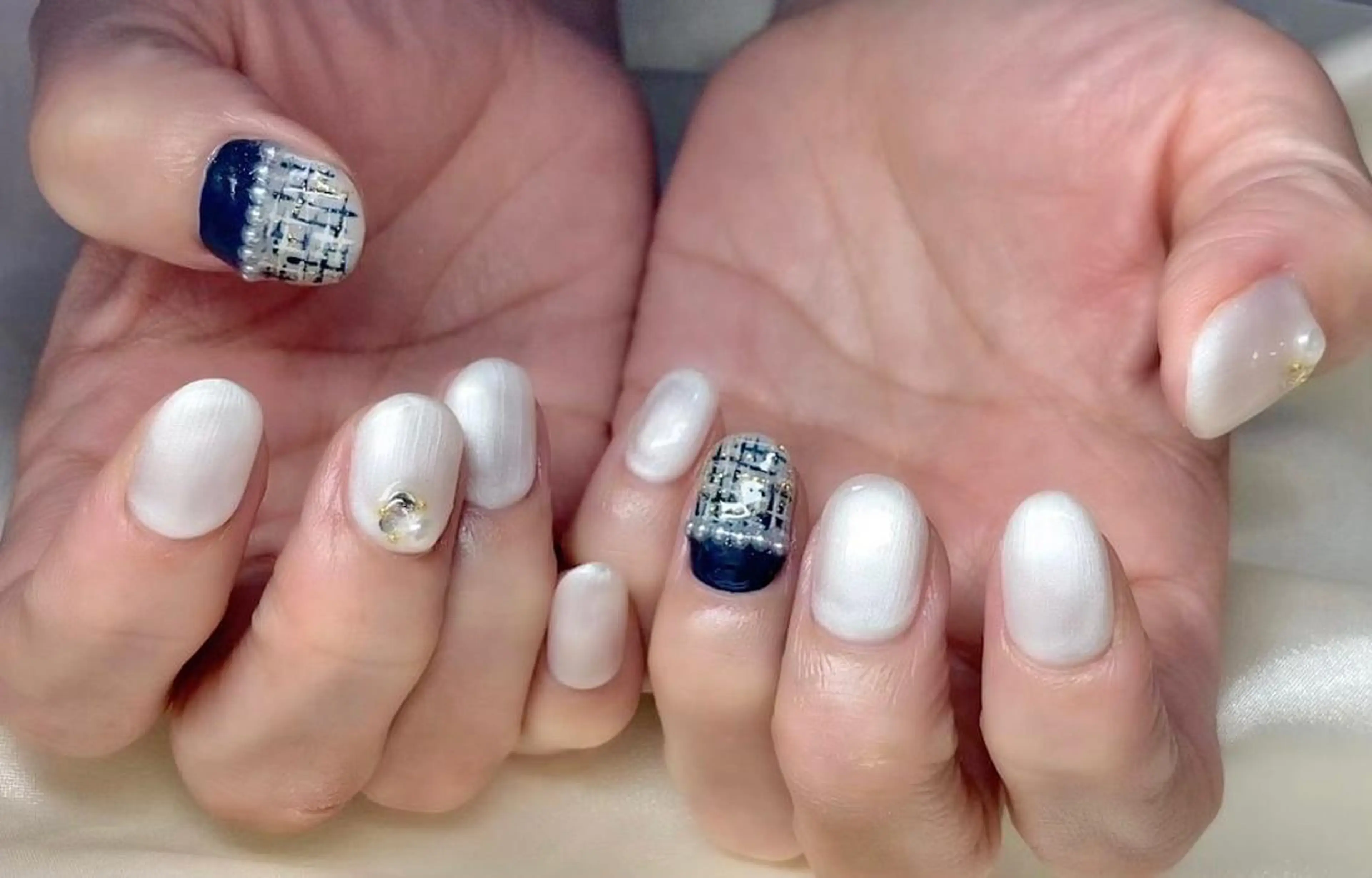 ネイル マツエク・マツパ アイブロウ 眉カラー 韓国風マツエク パリジェンヌラッシュリフト まつげパーマ 長さ出し ハンドネイル Nail&eye Belire 新宿のネイルデザイン