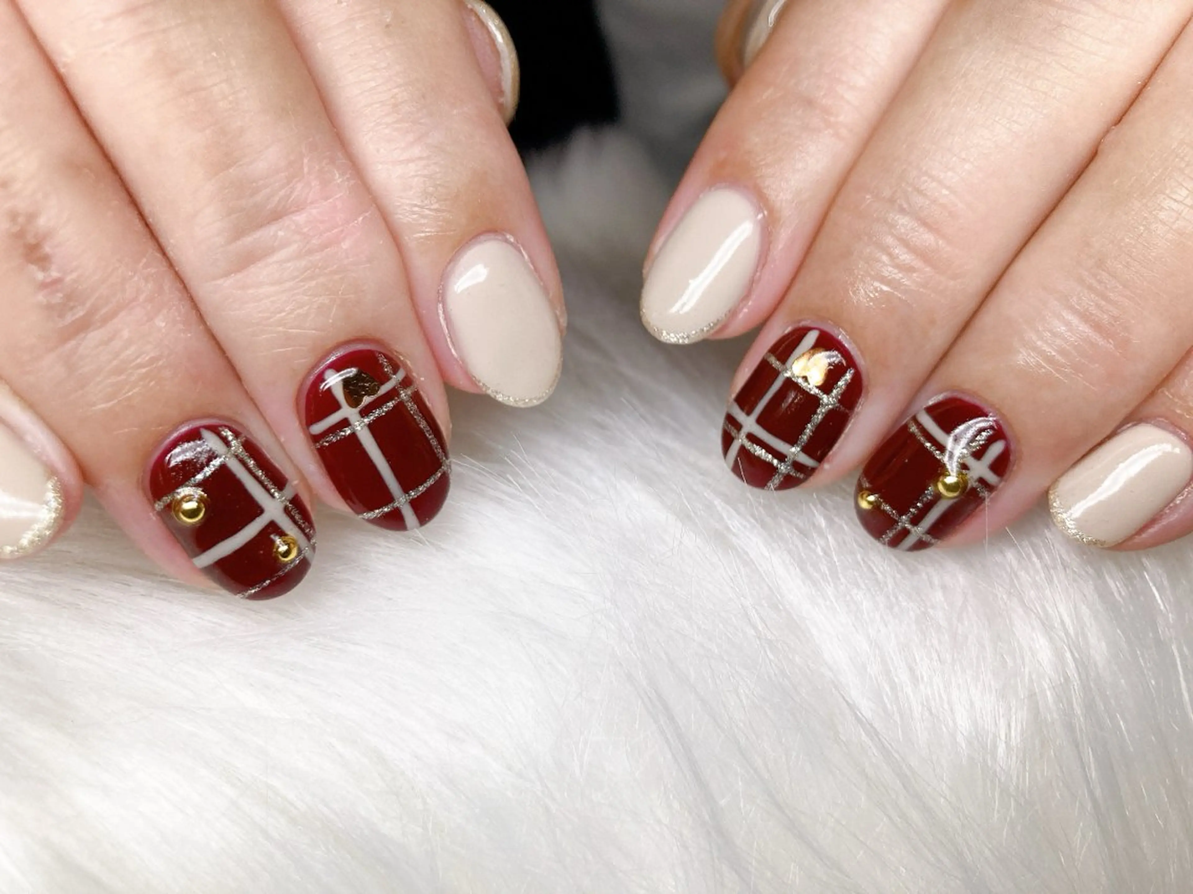 ネイル ECLAT エクラ所属・寺山 千鶴のネイルデザイン