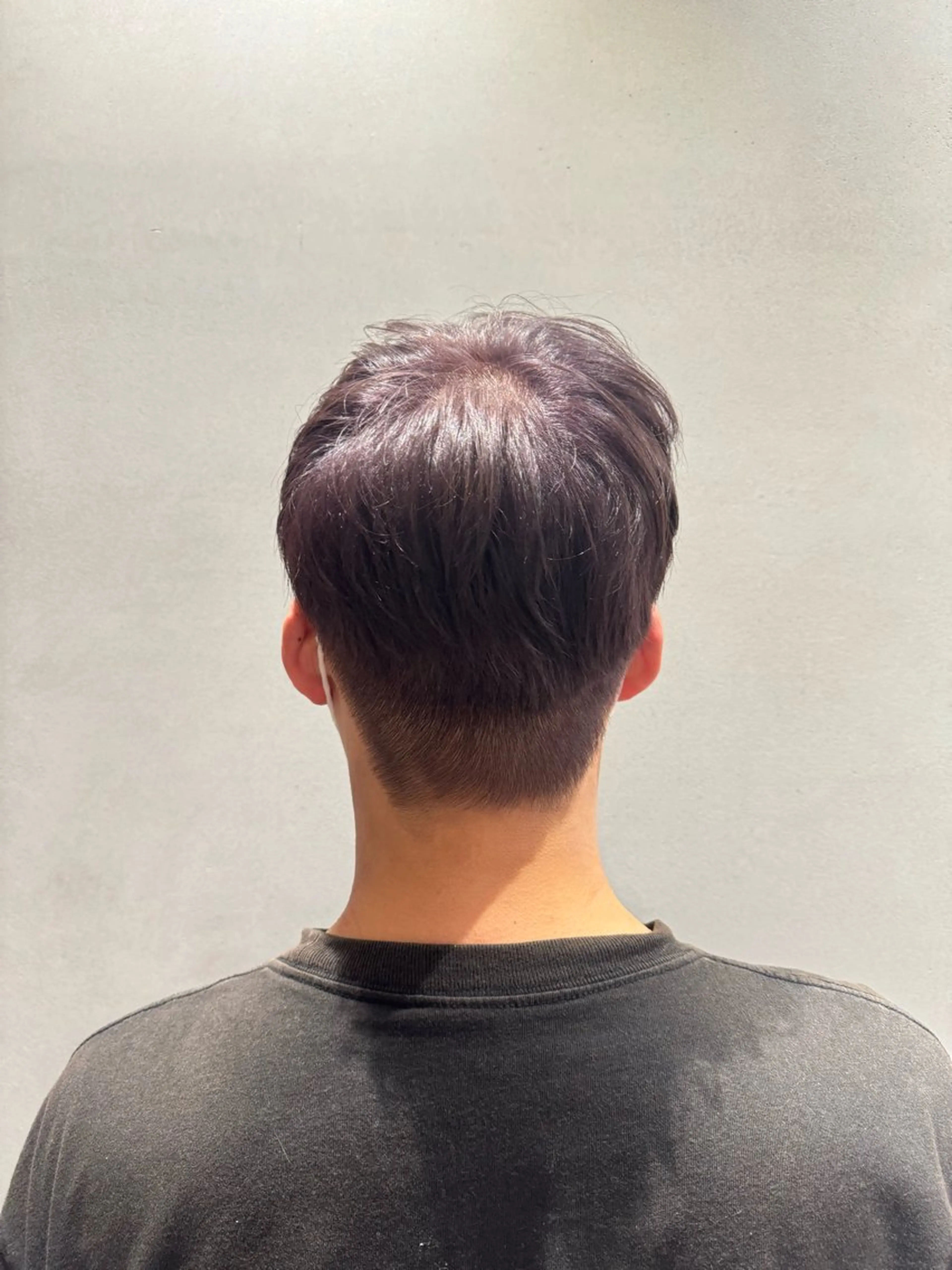 カラー メンズ マッシュ 刈り上げ 森 遥菜のヘアスタイル