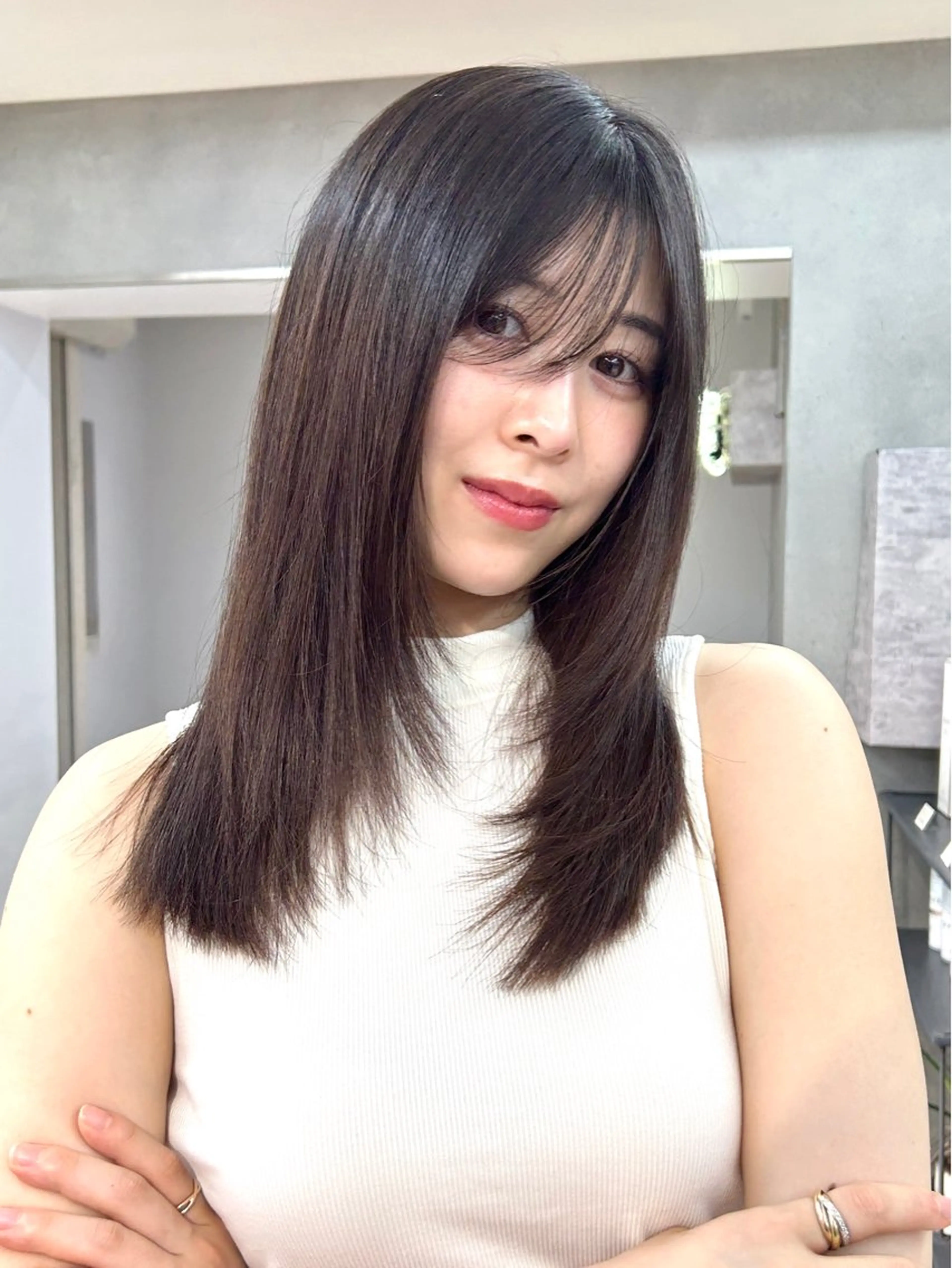 セミロング レイヤー×ツヤカラー 渋谷/kougaのヘアスタイル