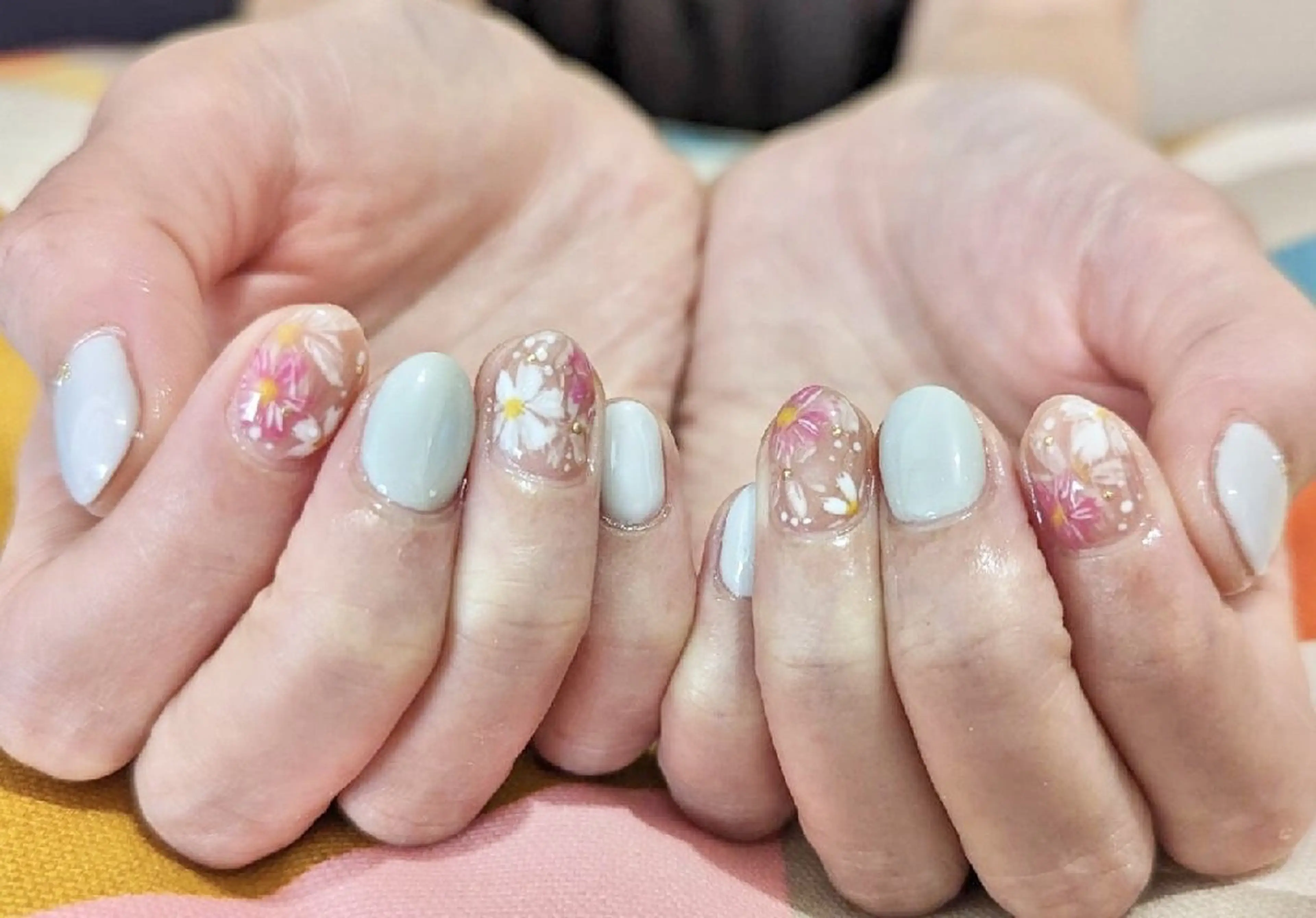 ネイル 持ち込み VIBLISS福岡店 yurichanのネイルデザイン