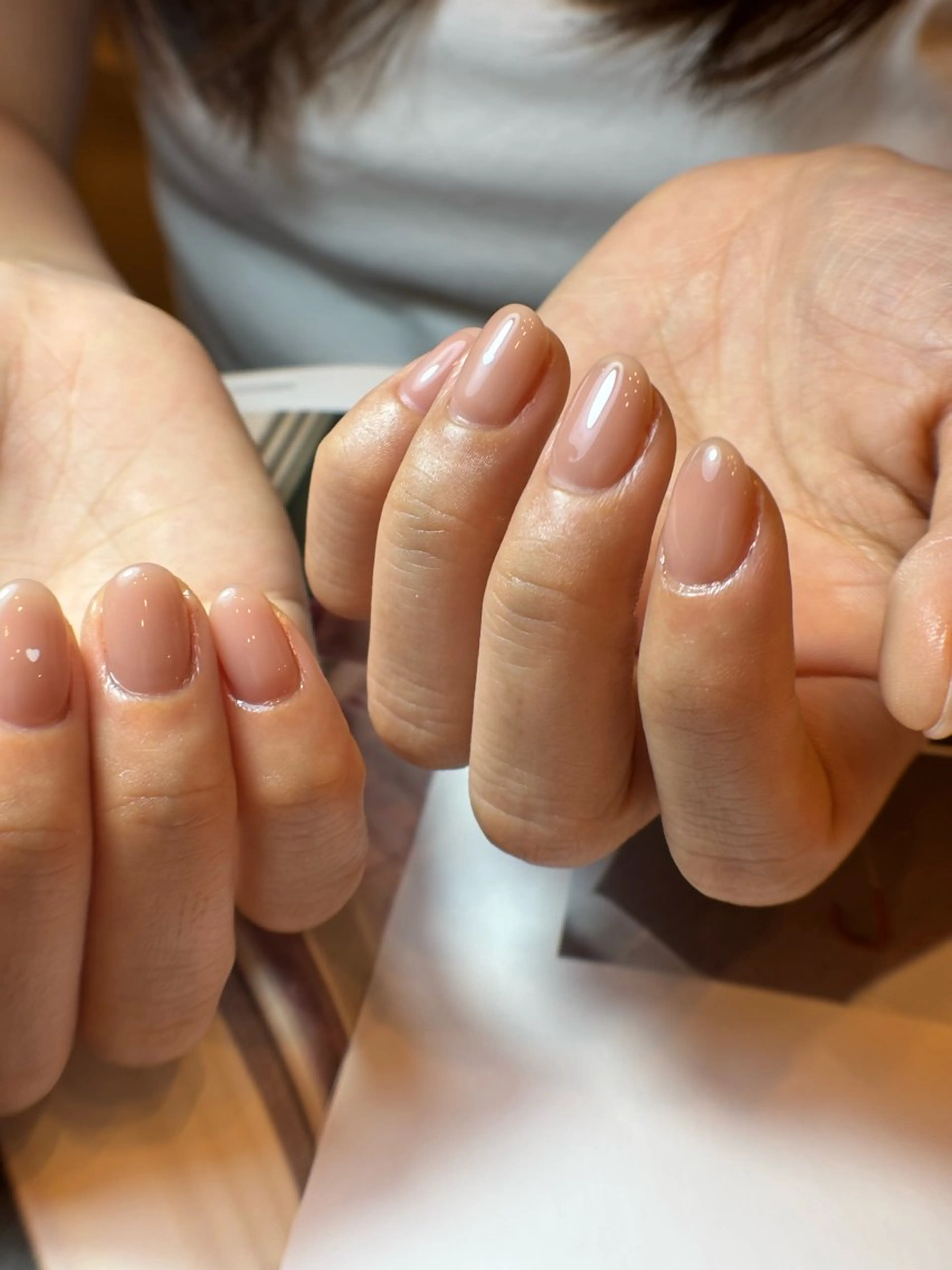 ネイル フットネイル ジェルネイル マグネットネイル ニュアンスネイル ワンカラーネイル ハンドネイル illum hicariのネイルデザイン