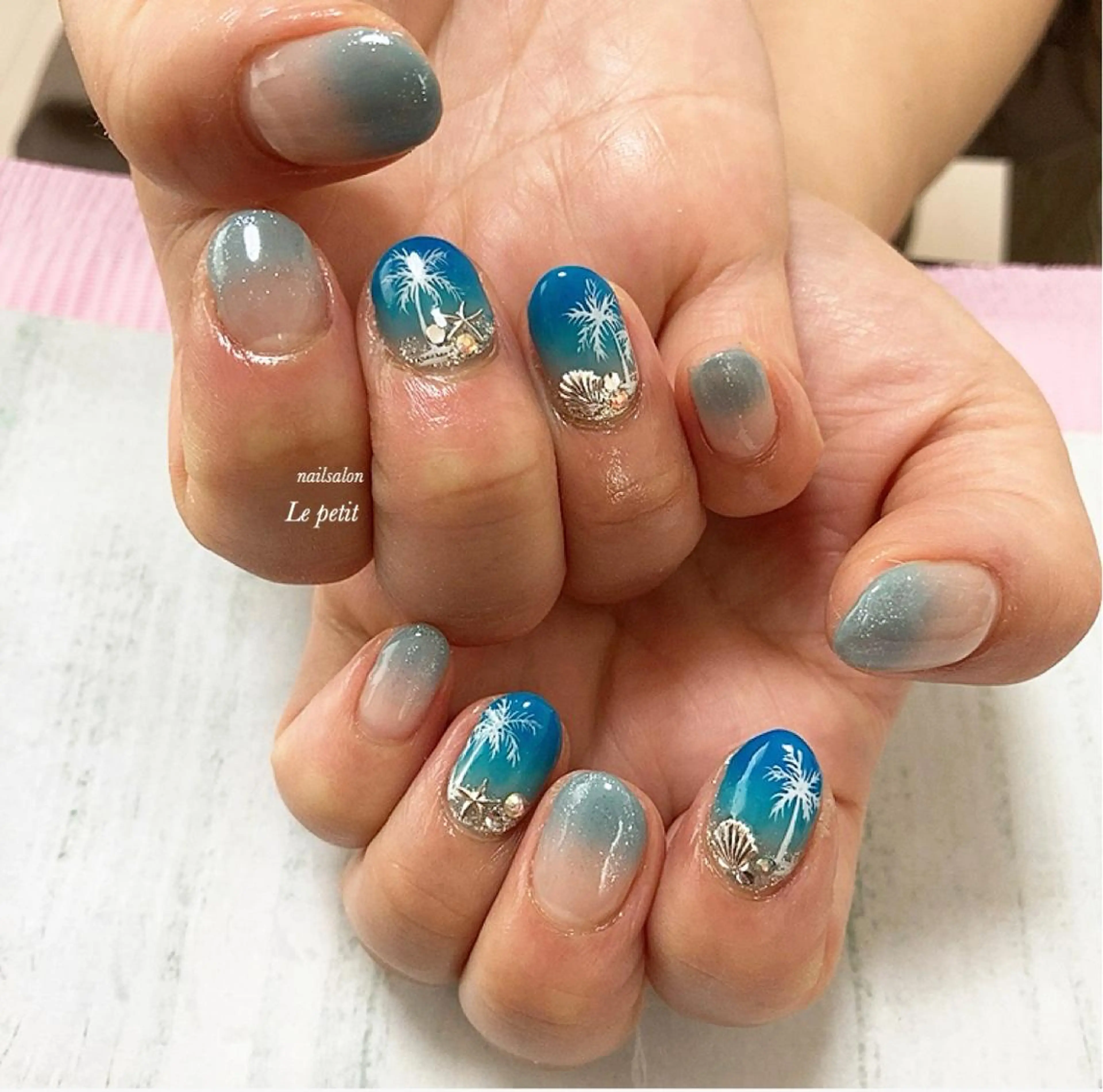 ネイル 石野 広佳のネイルデザイン