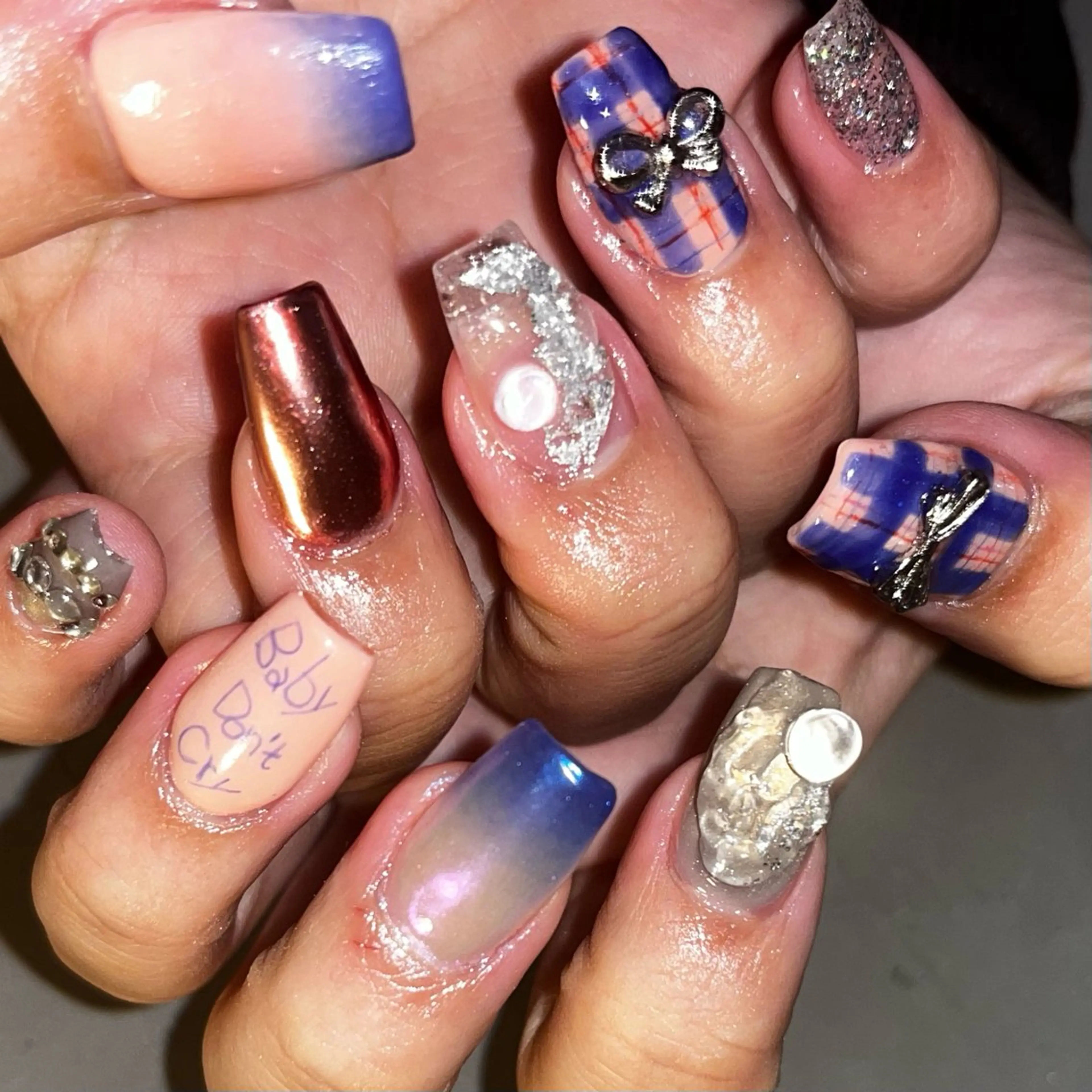 ネイル nailsalon R’のネイルデザイン