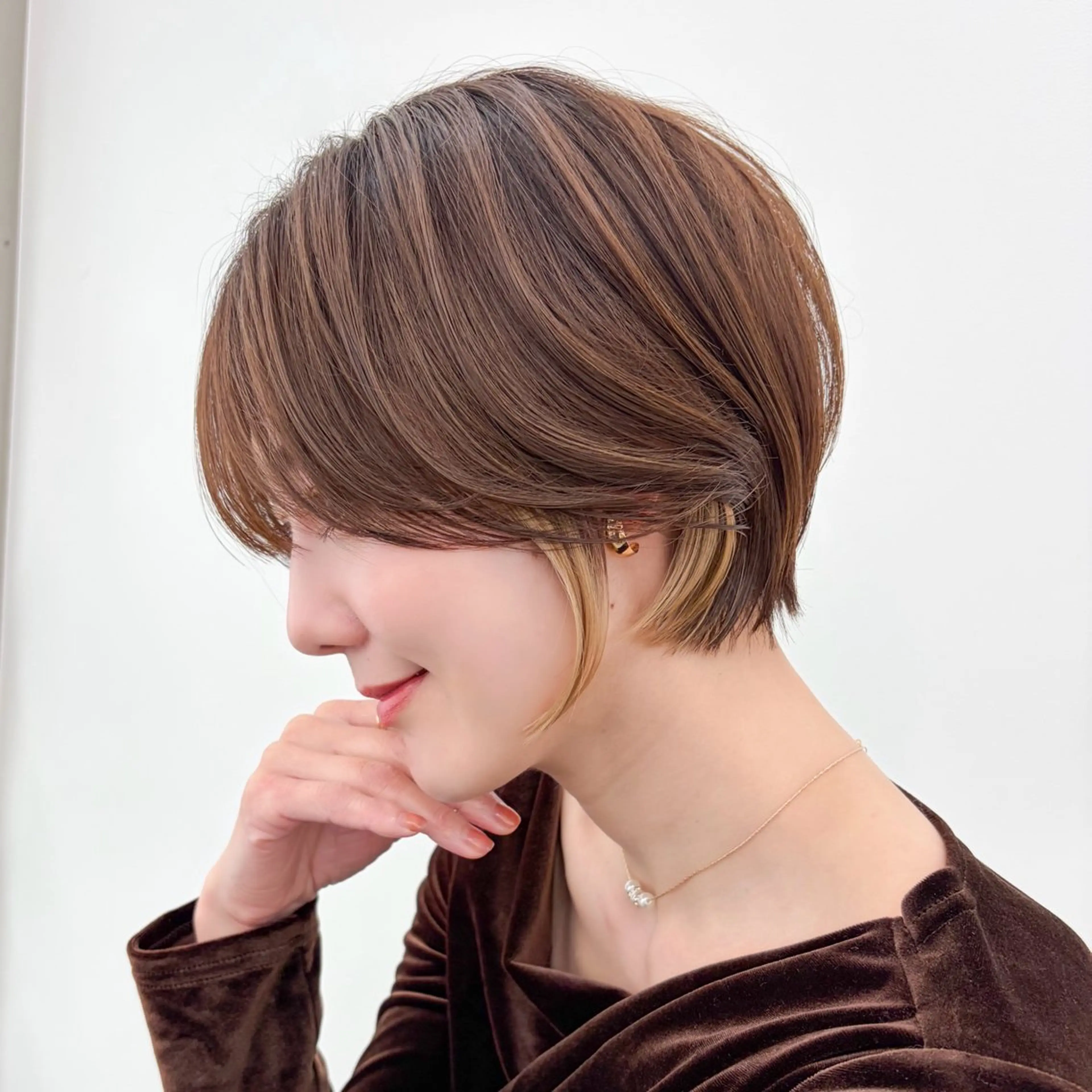 ショート ショート/レイヤー/ 縮毛矯正/ 渡邊莉玖のヘアスタイル