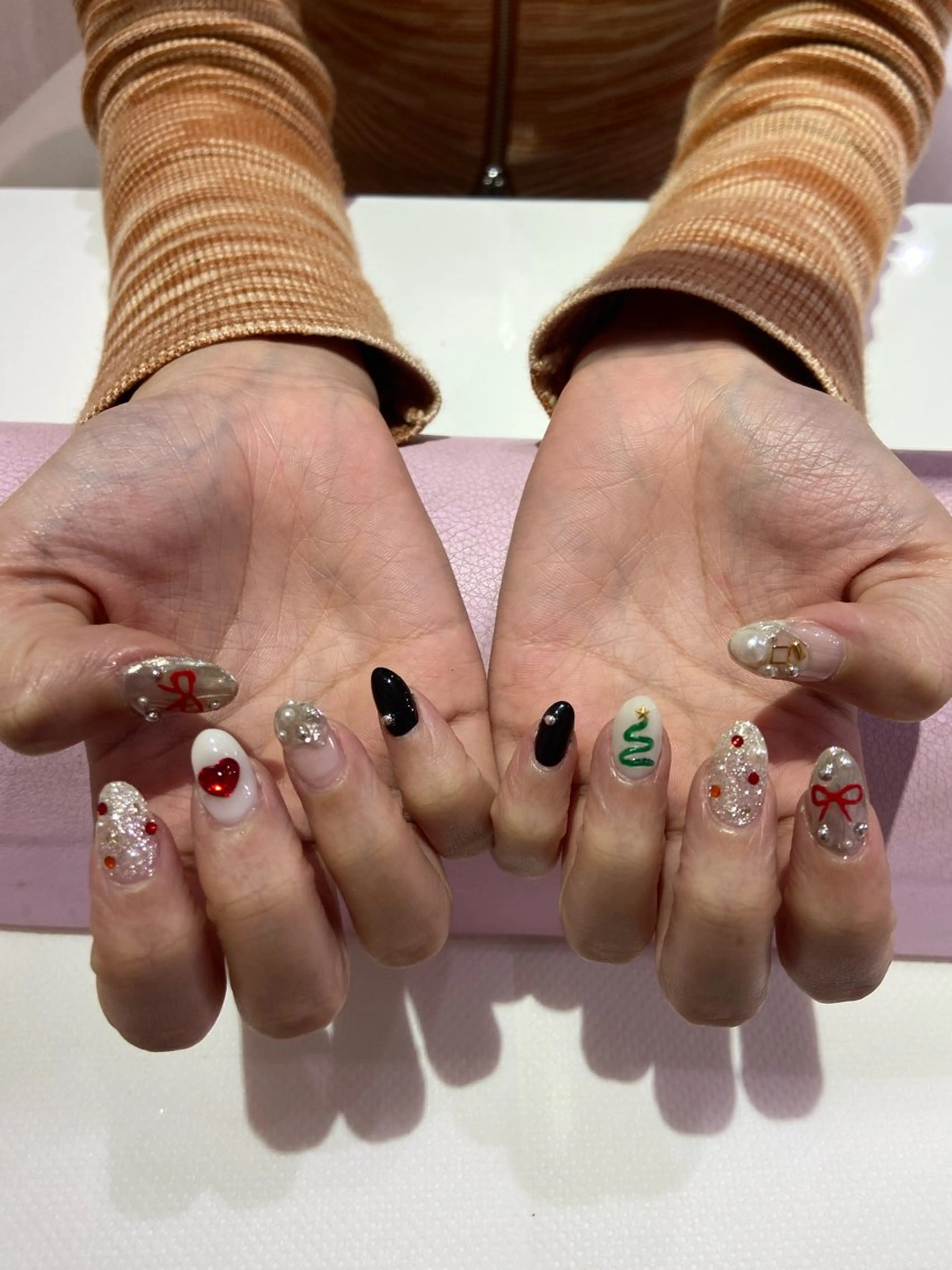 ネイル 加藤 綾のネイルデザイン