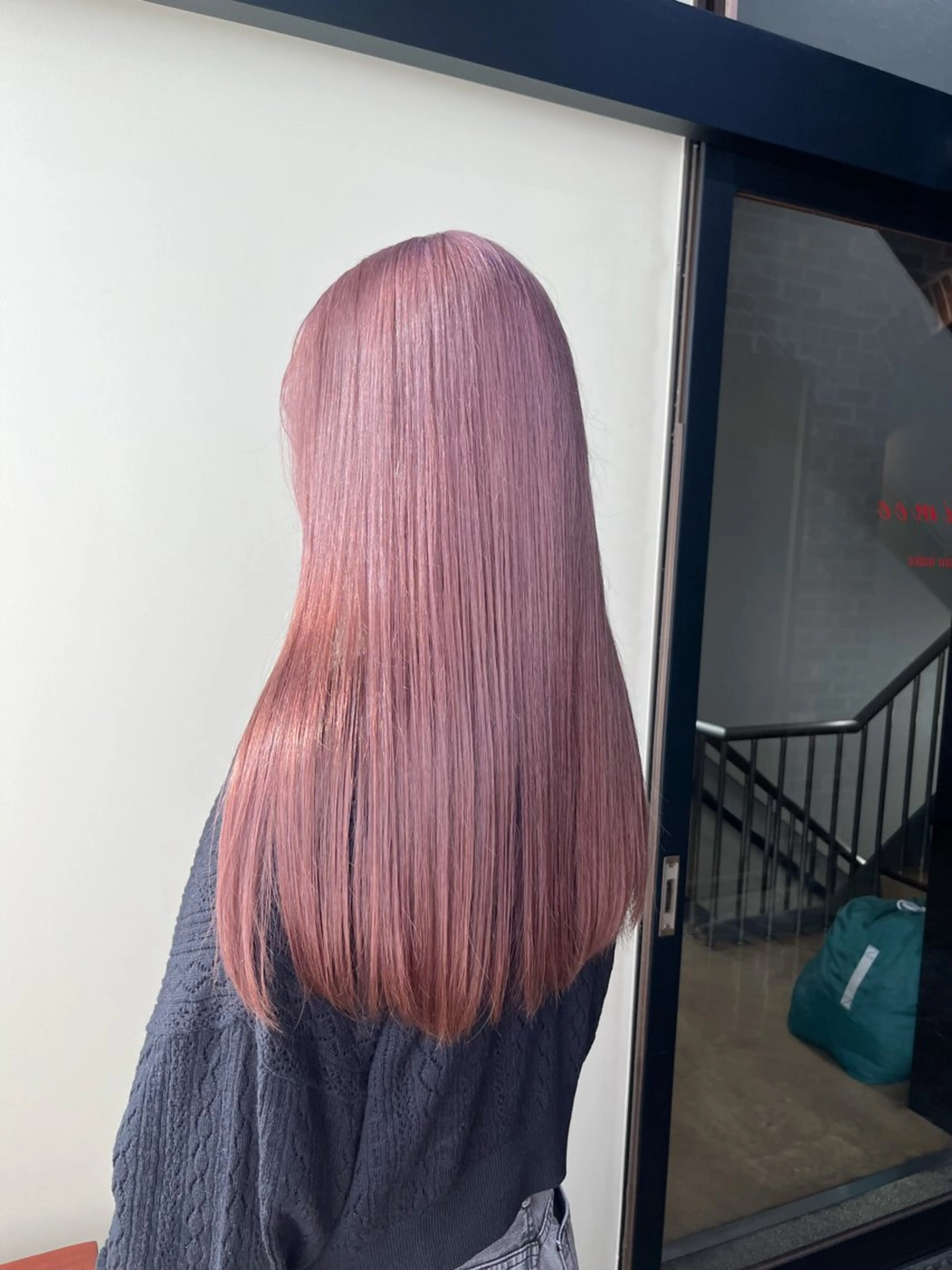 ロング カラー カット ヘアカラー トリートメント ヘアセット 似合わせハイトーン 🍯ayumi🍯のヘアスタイル