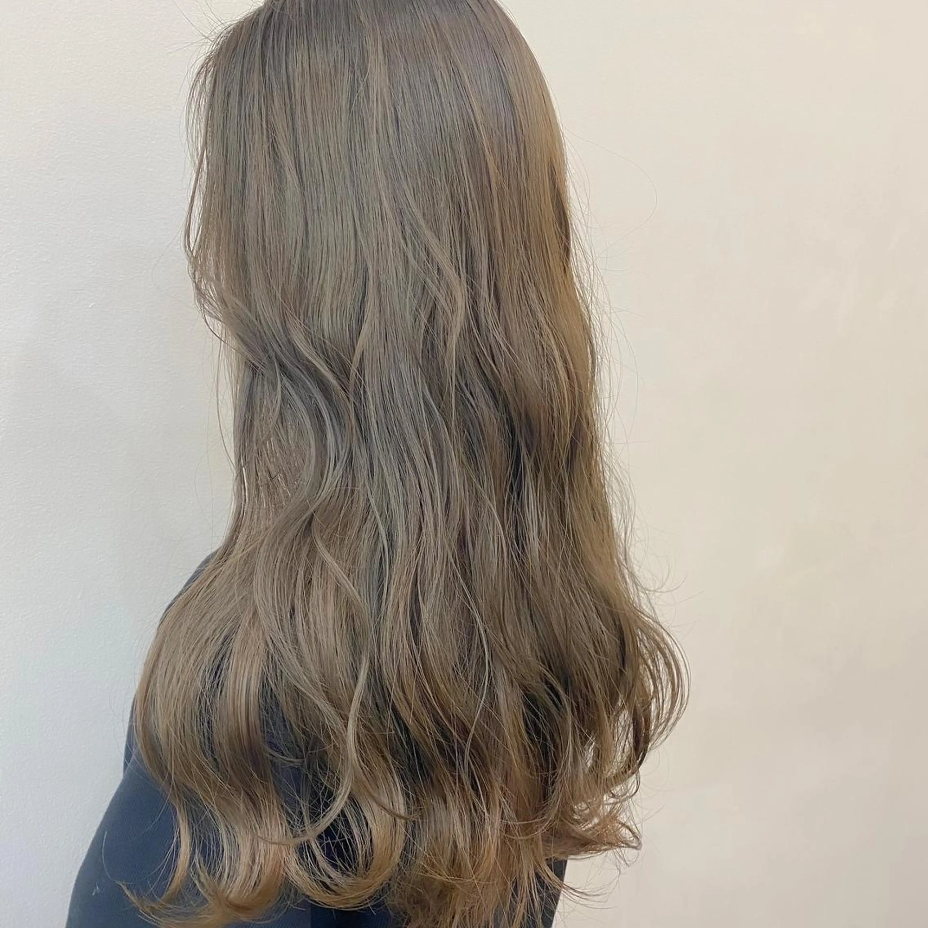 ロング カラー ヘアカラー 【Atem 大町店】 永森　優里花のヘアスタイル