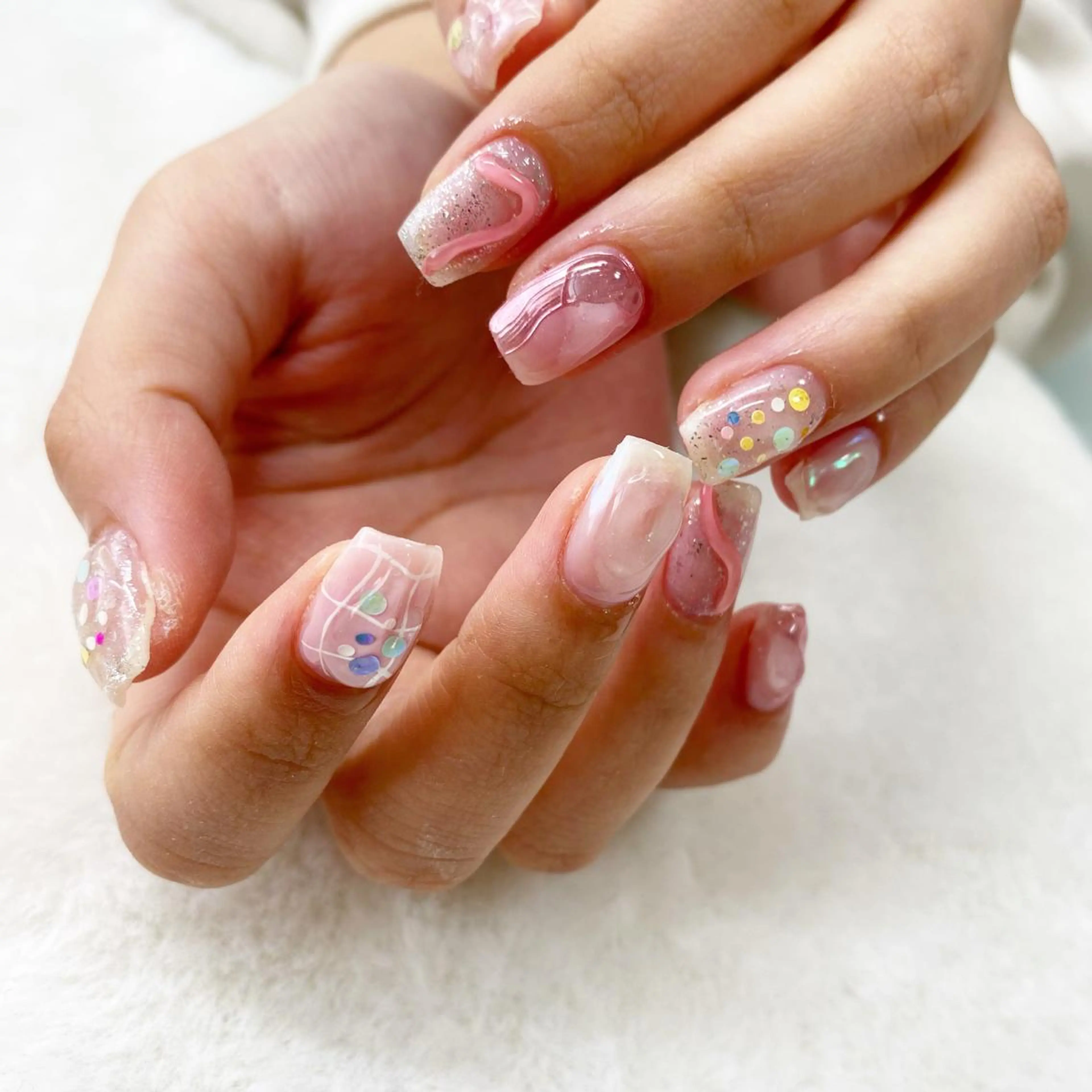 ネイル Laki nailのネイルデザイン
