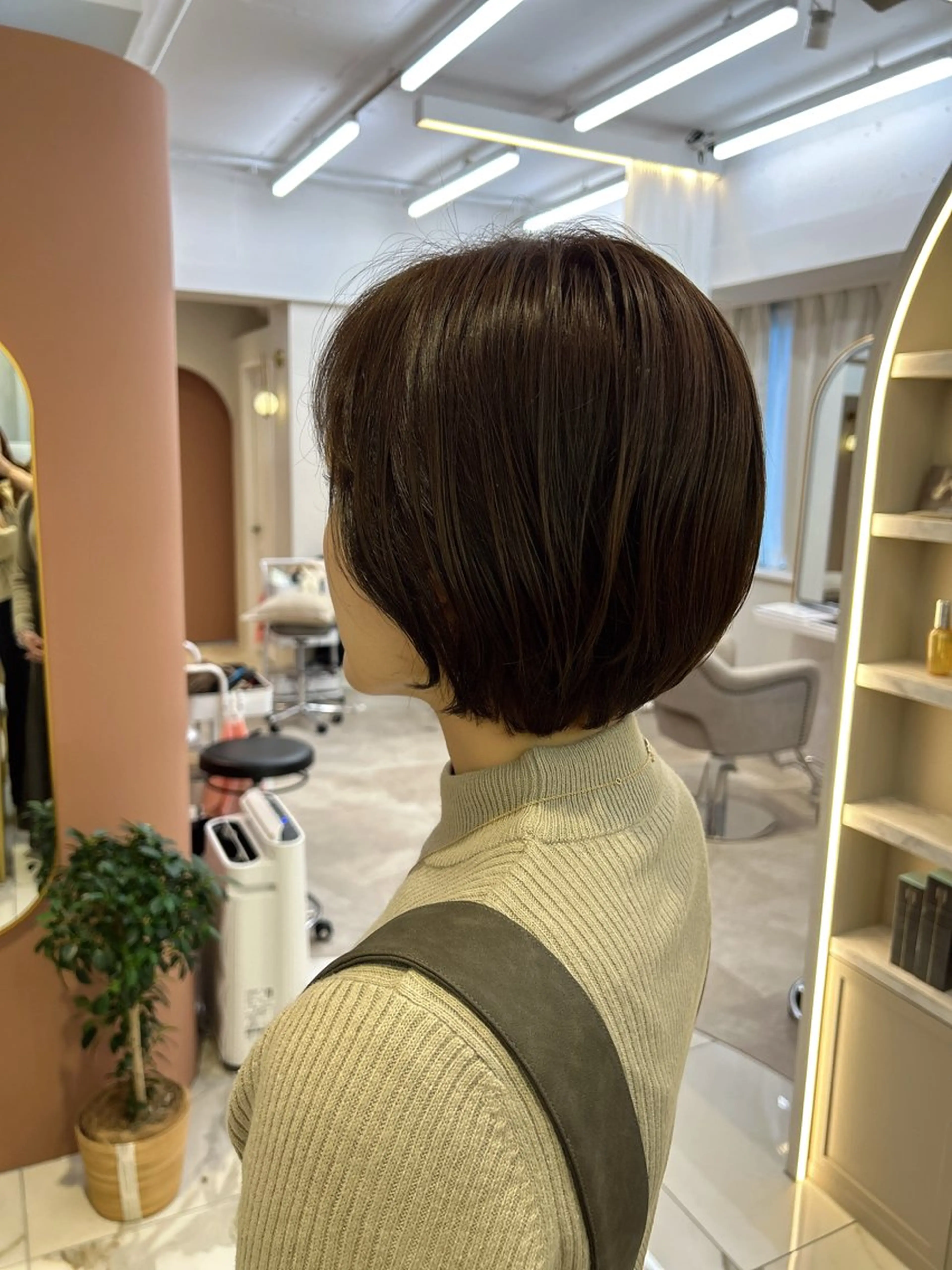 ショート カラー カット ヘアカラー トリートメント 佐合 梨花 / eau〈オー〉のヘアスタイル