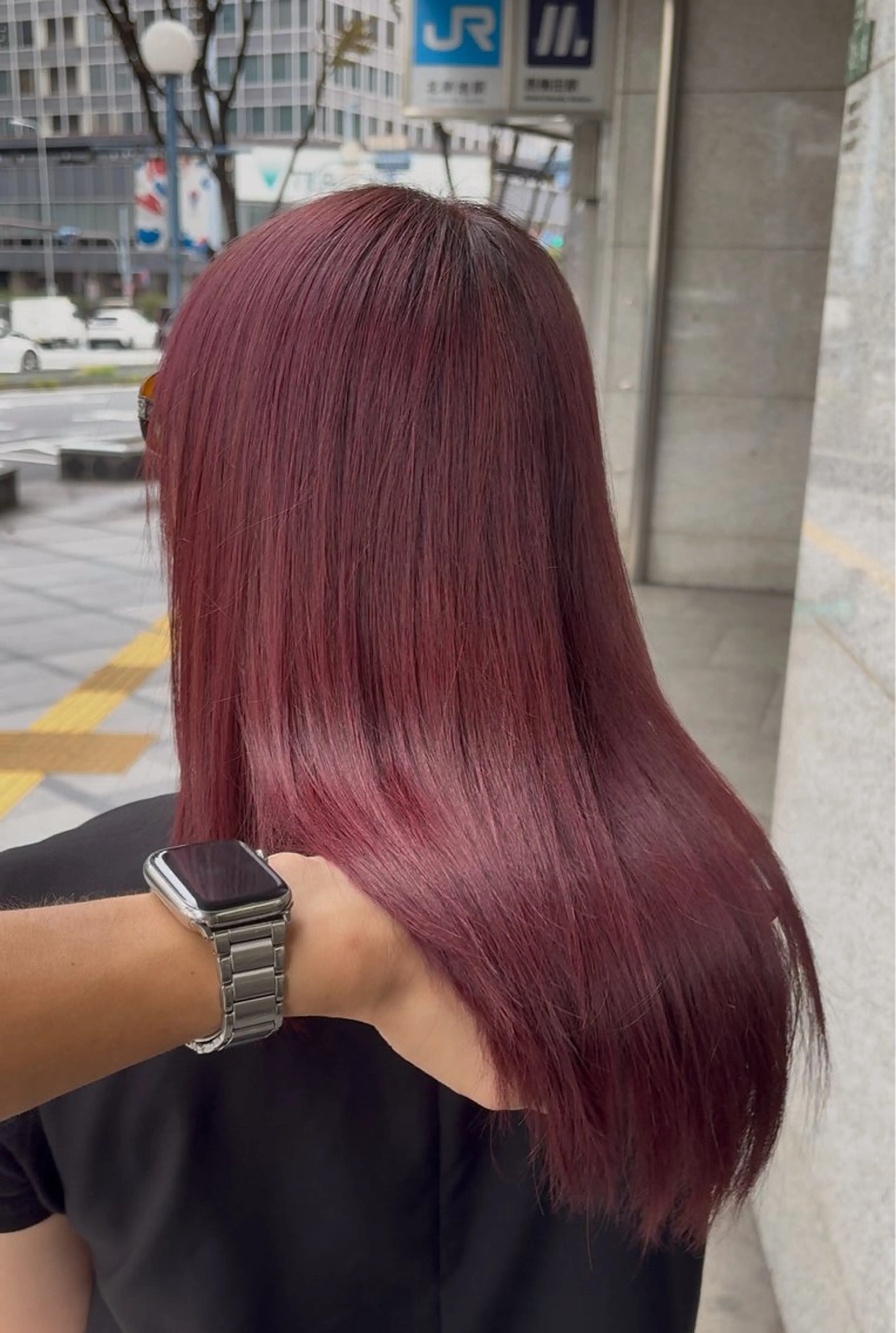 ロング カラー ヘアカラー トリートメント ハイライト、レイヤー カット/西梅田/中西のヘアスタイル