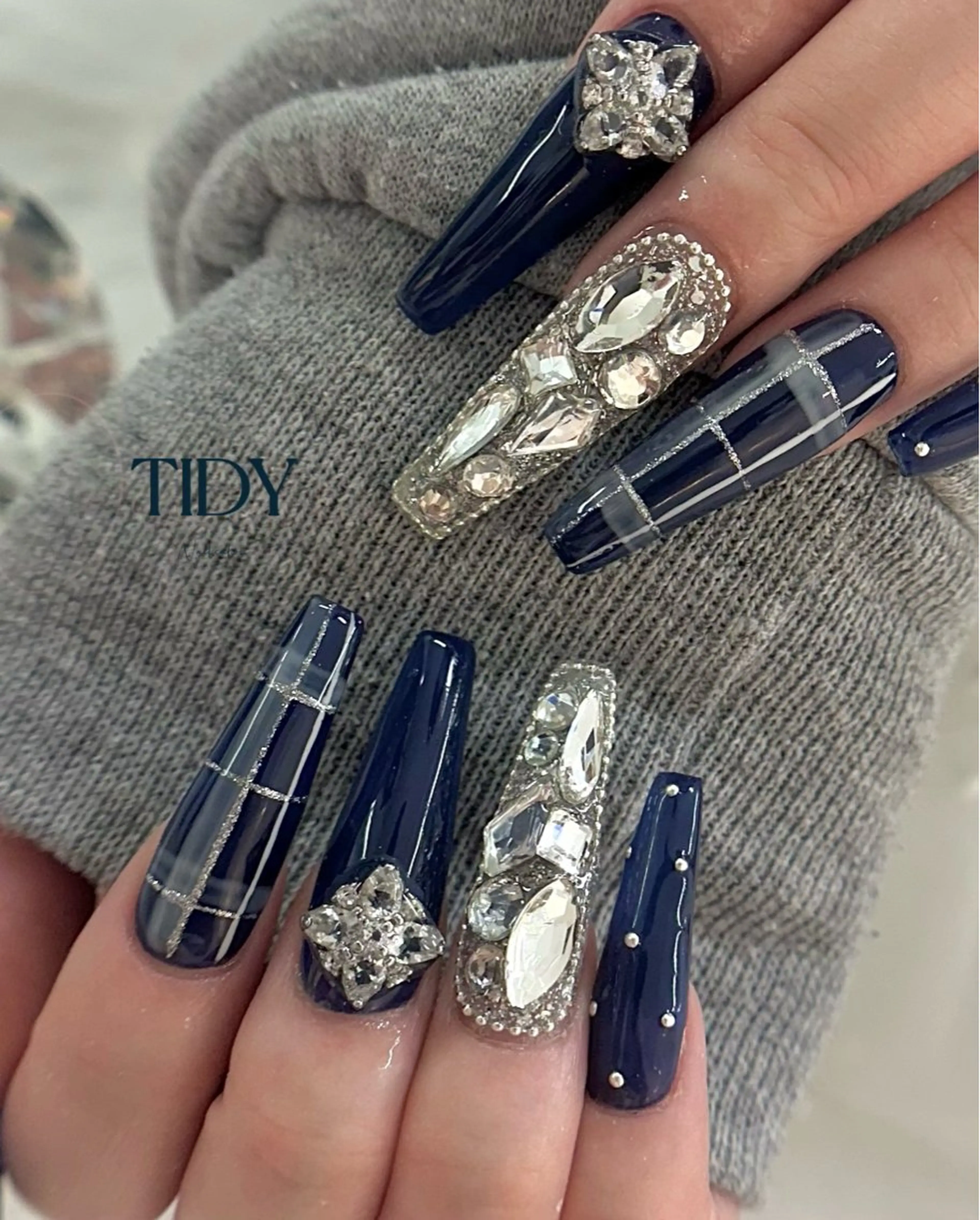 ネイル 長さ出し フットネイル ジェルネイル キラキラネイル 韓国ネイル ハンドネイル TIDY M&Mのネイルデザイン