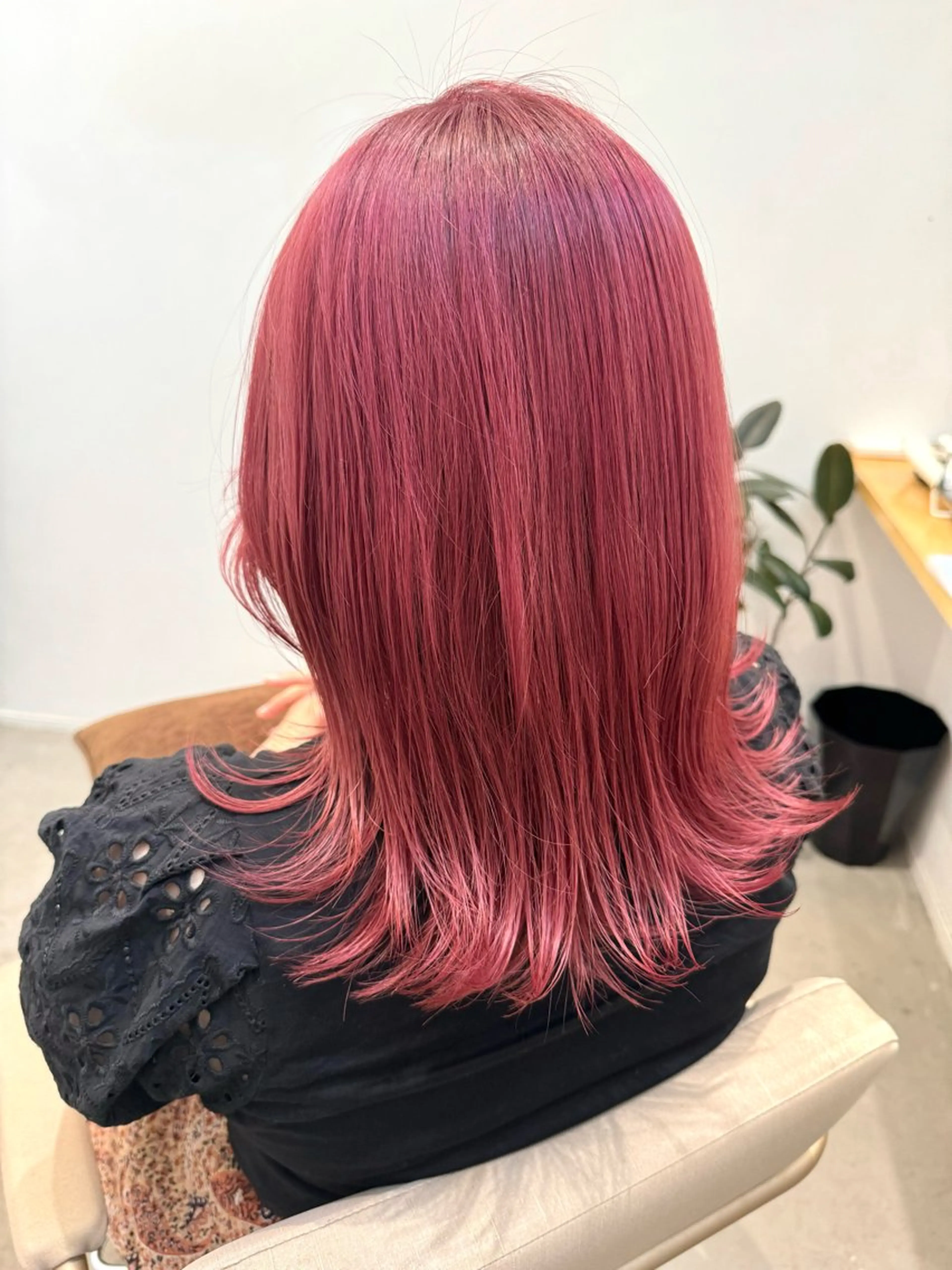 ミディアム 中西倖 トップスタイリストのヘアスタイル