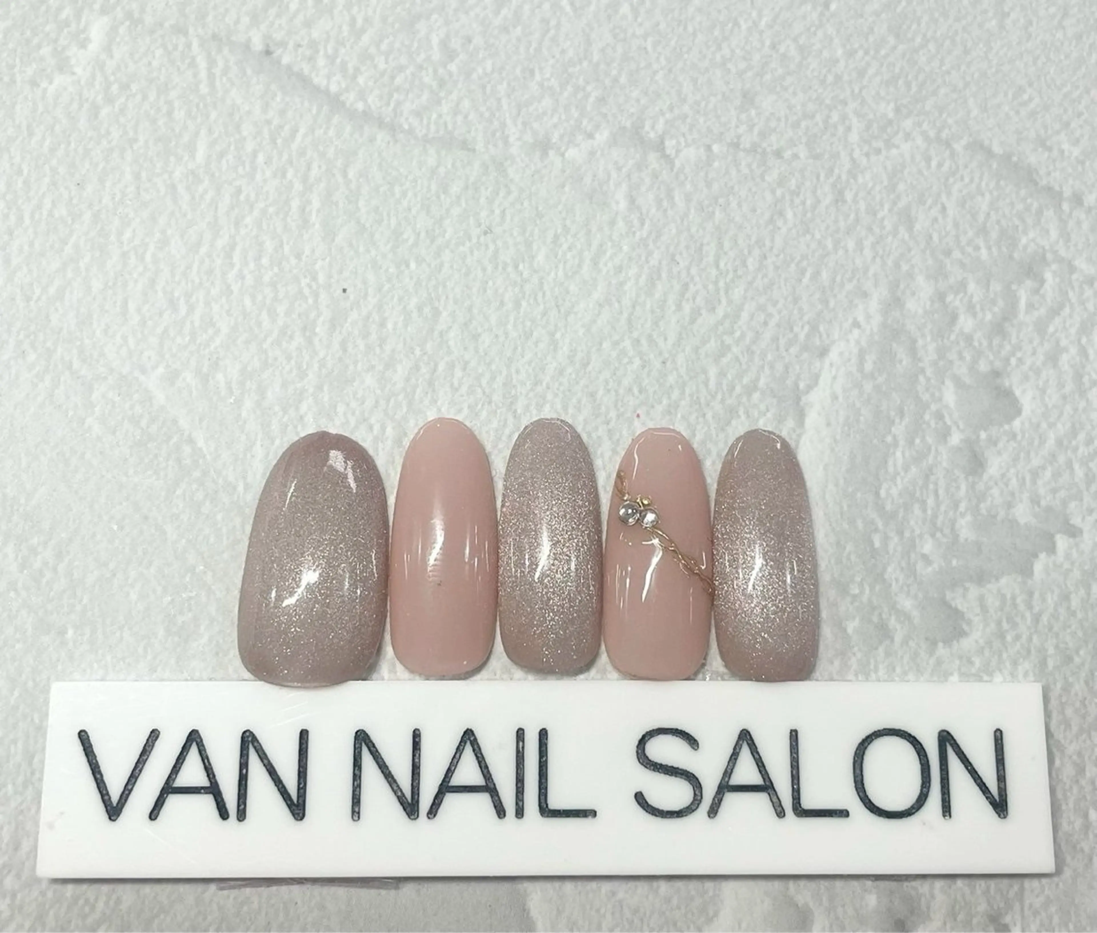 ネイル Van Nail Salonのネイルデザイン