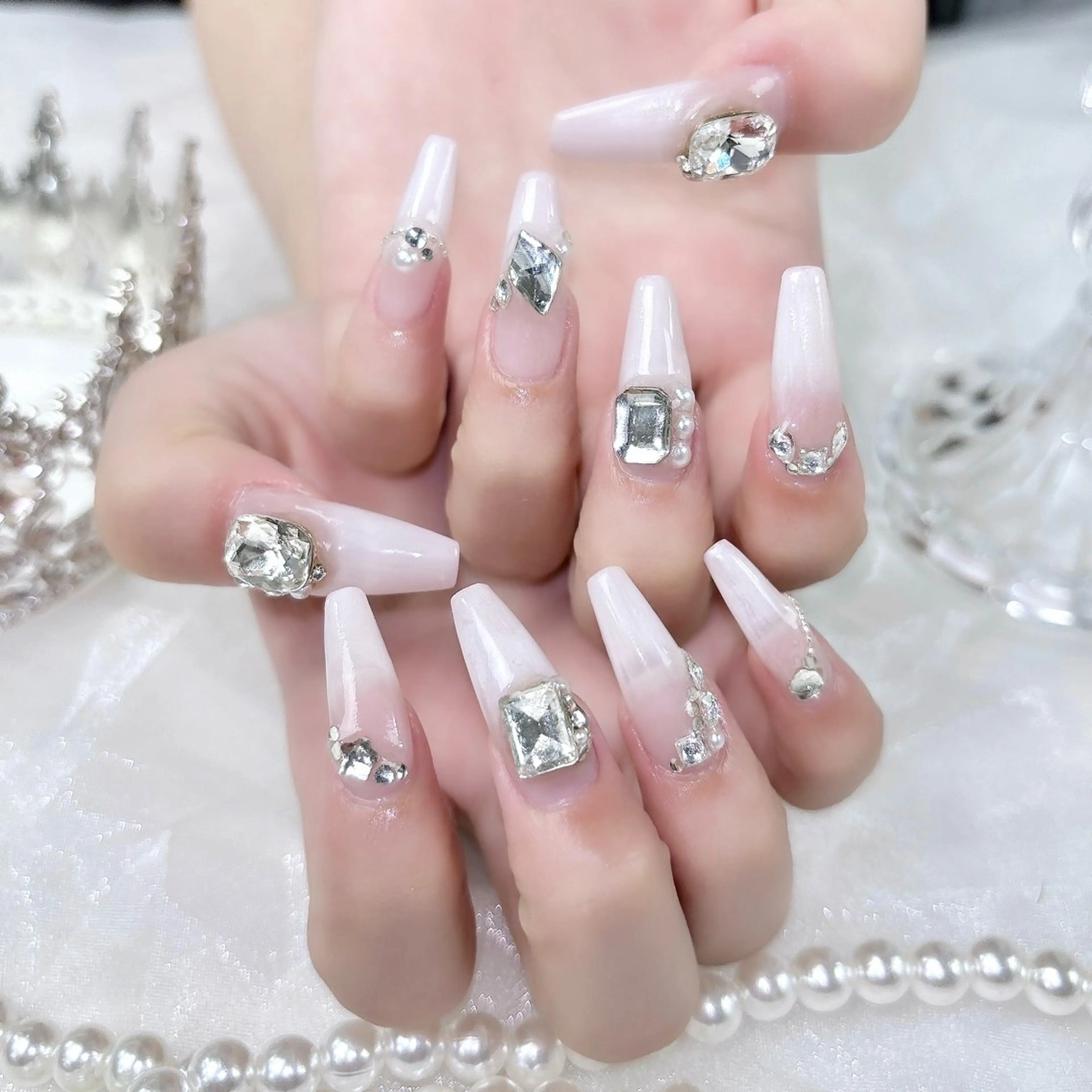 ネイル vesper所属・Vesper miuのネイルデザイン