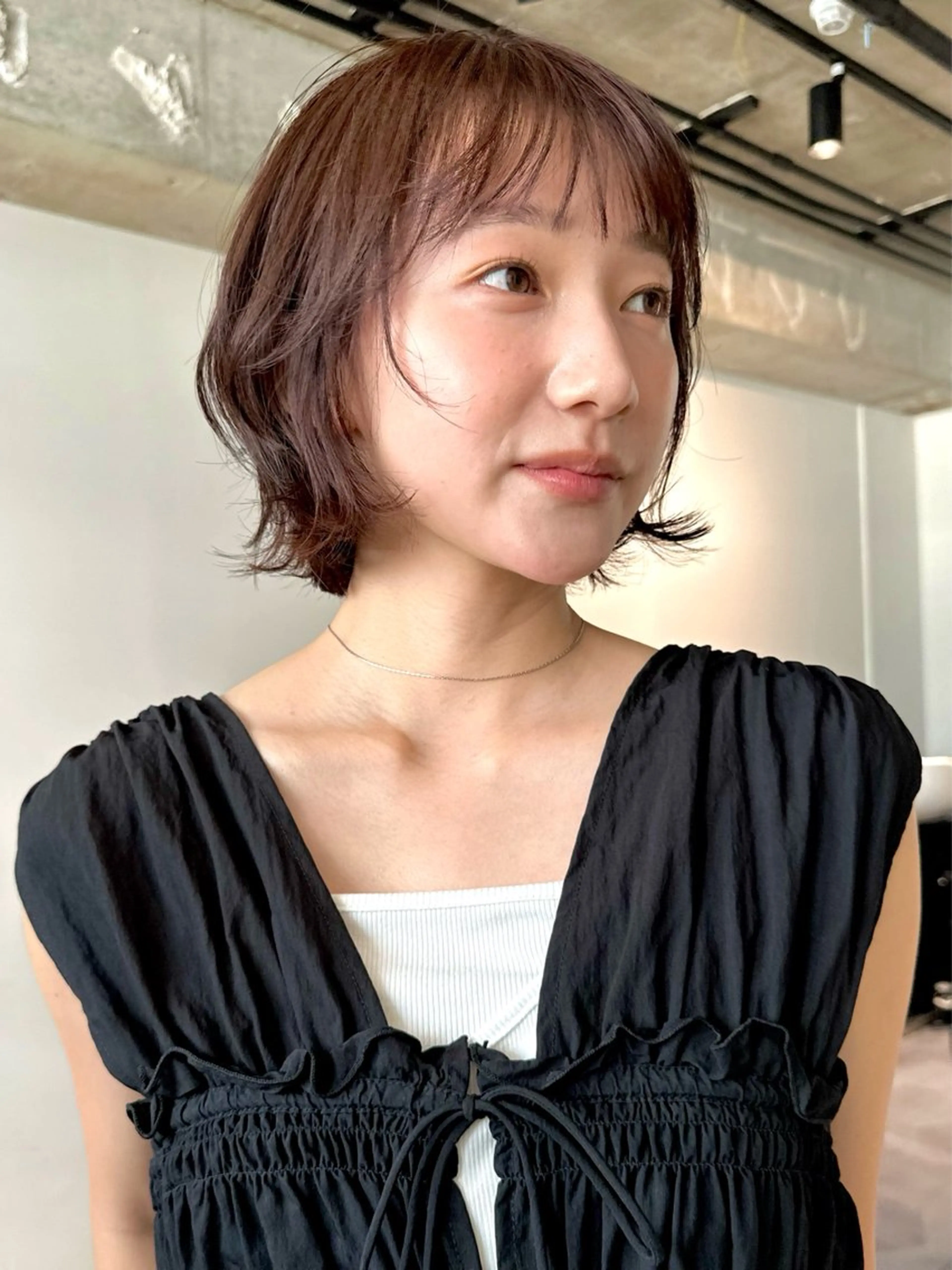 ショート カラー パーマ 🫧小顔×似合わせ× 透明感カラー🫧のヘアスタイル