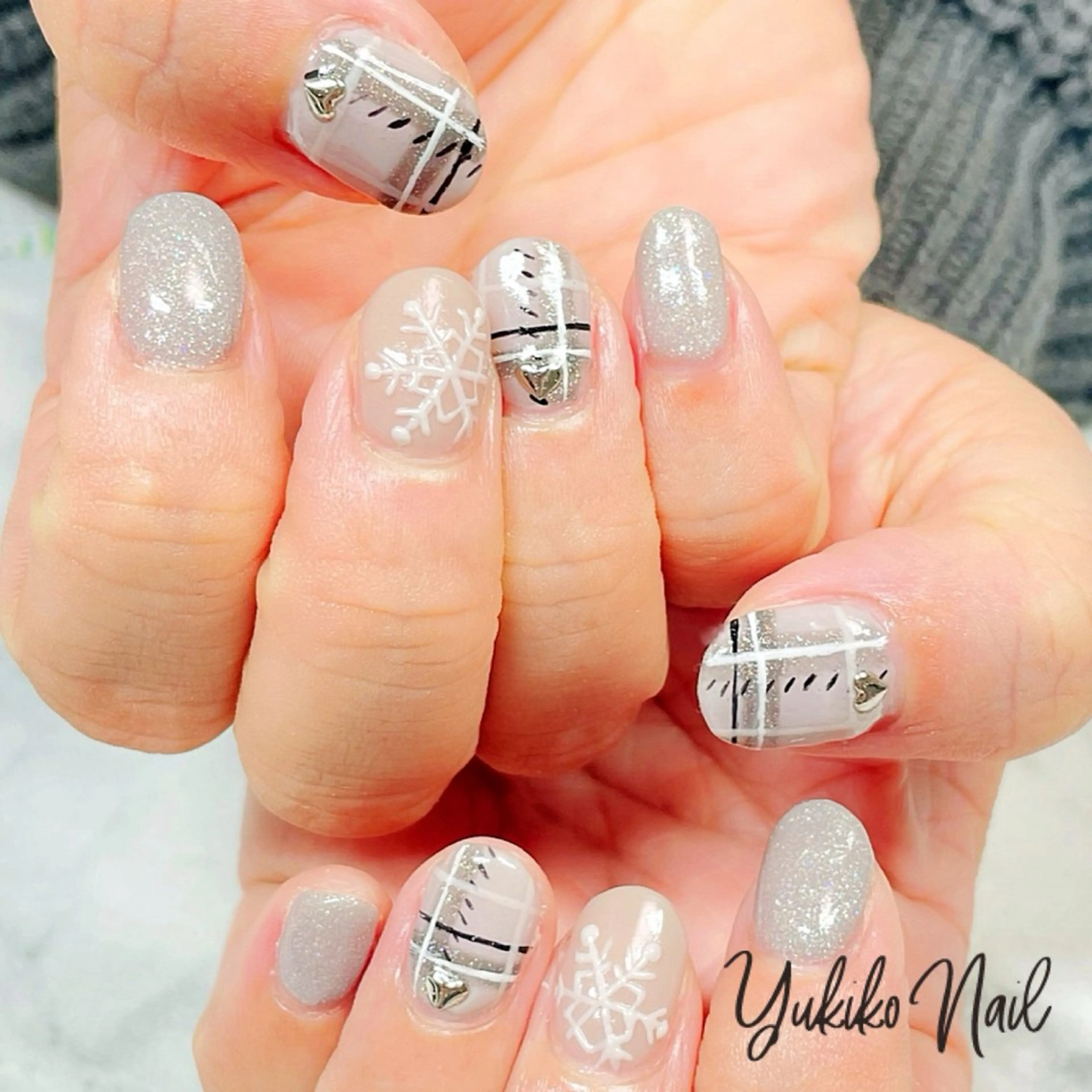 ネイル 冬ネイル ハンドネイル ユキコ ネイルのネイルデザイン
