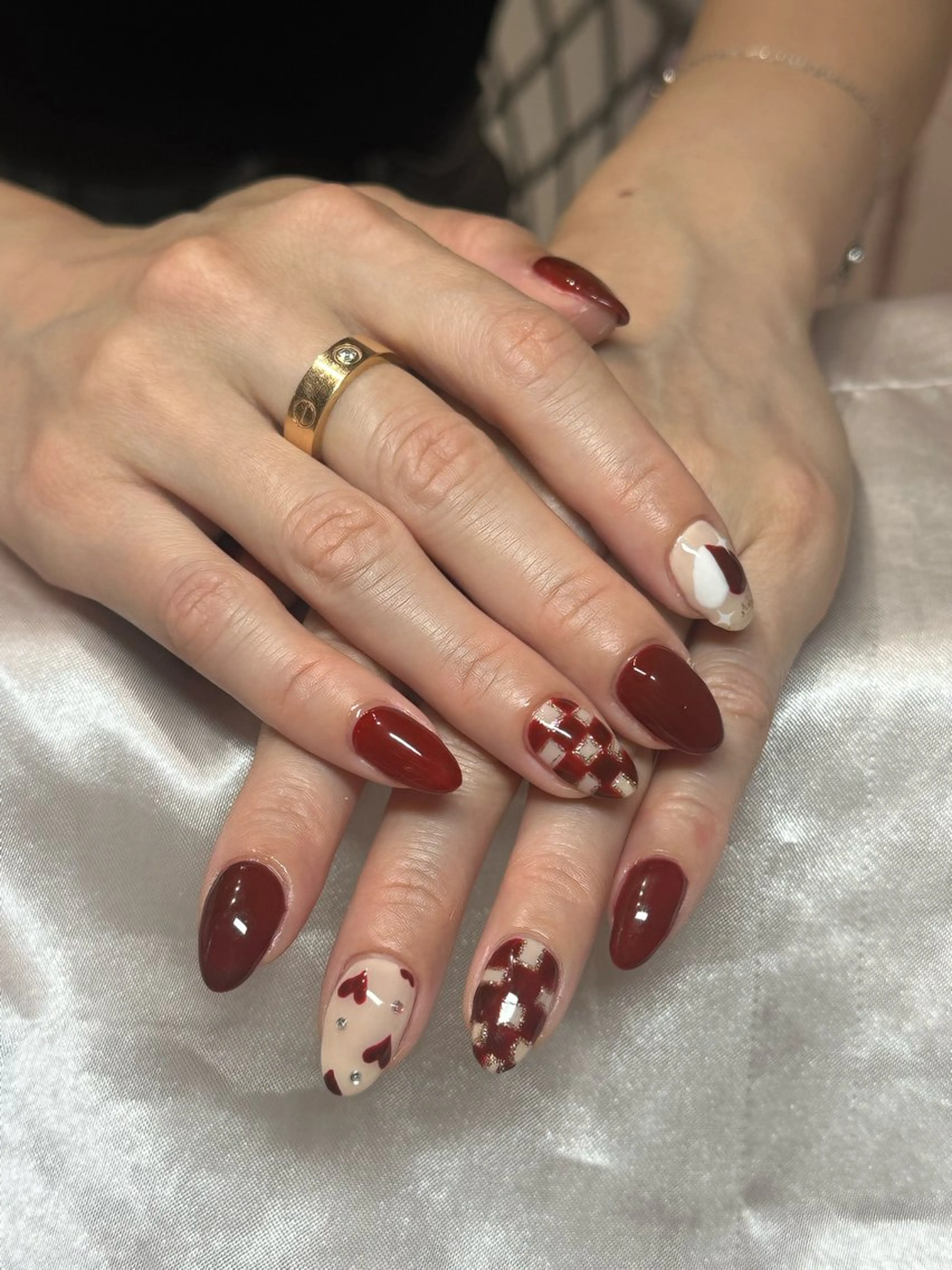 ネイル Roy 心斎橋店所属・Roy 心斎橋 IINUMAのネイルデザイン