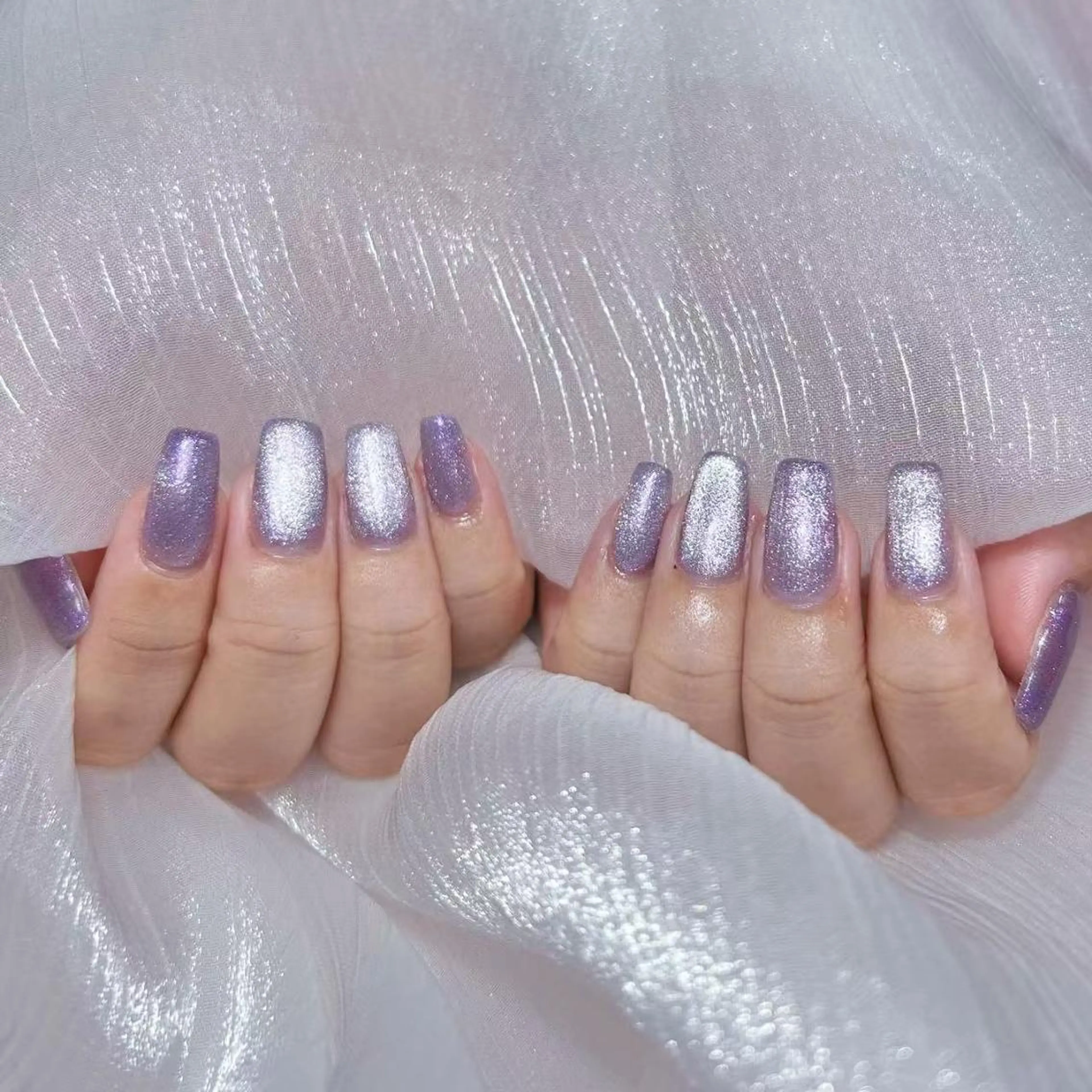 ネイル アートネイル オーロラネイル ガーリー キラキラネイル マグネットネイル ハンドネイル ハンドケア Diamond 🚢のネイルデザイン