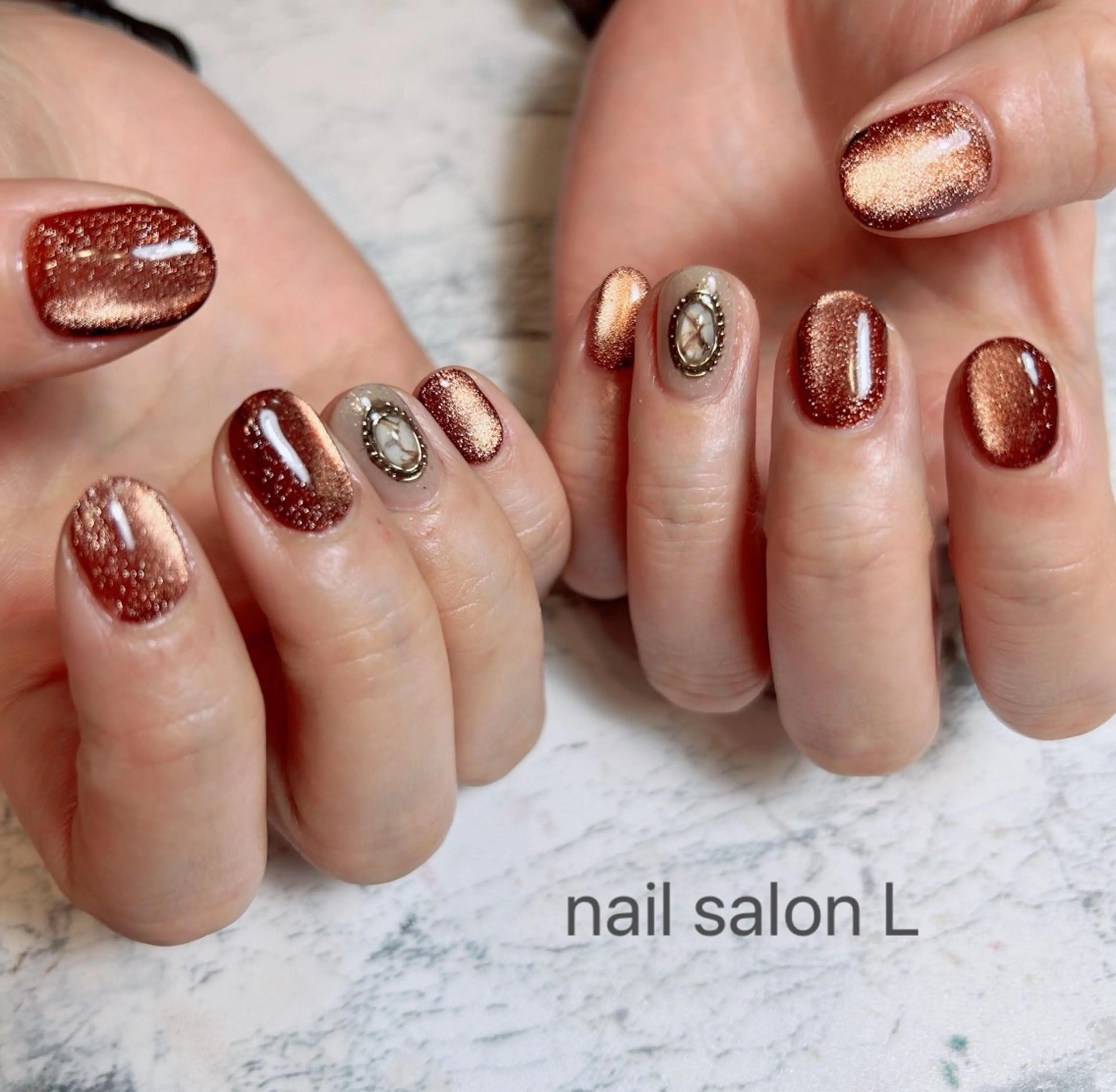 ネイル アートネイル ジェルネイル マグネットネイル マグネットワンカラー ワンカラーネイル 吉川市 ネイルサロンLのネイルデザイン