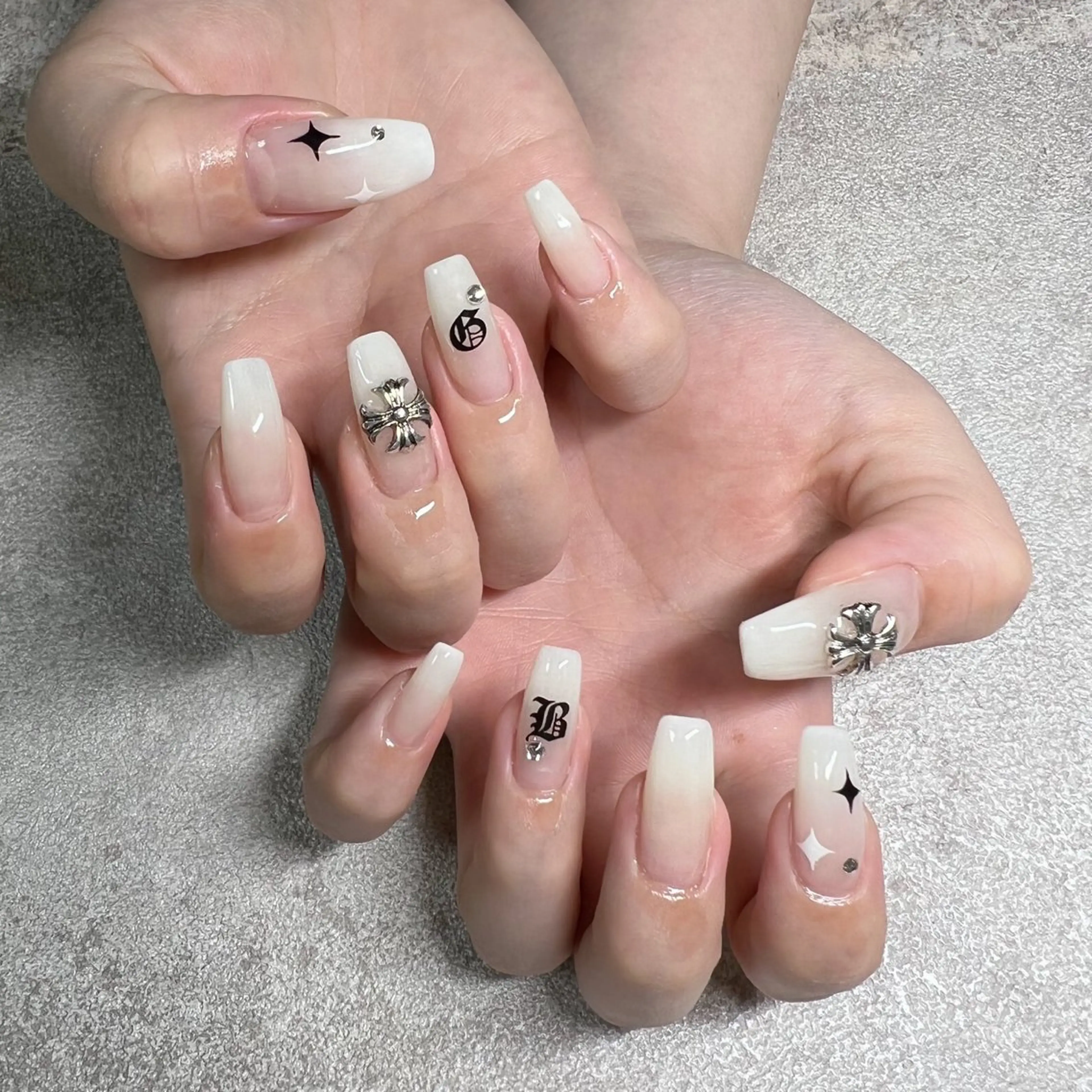 ネイル ハンドネイル 川端 京香のネイルデザイン