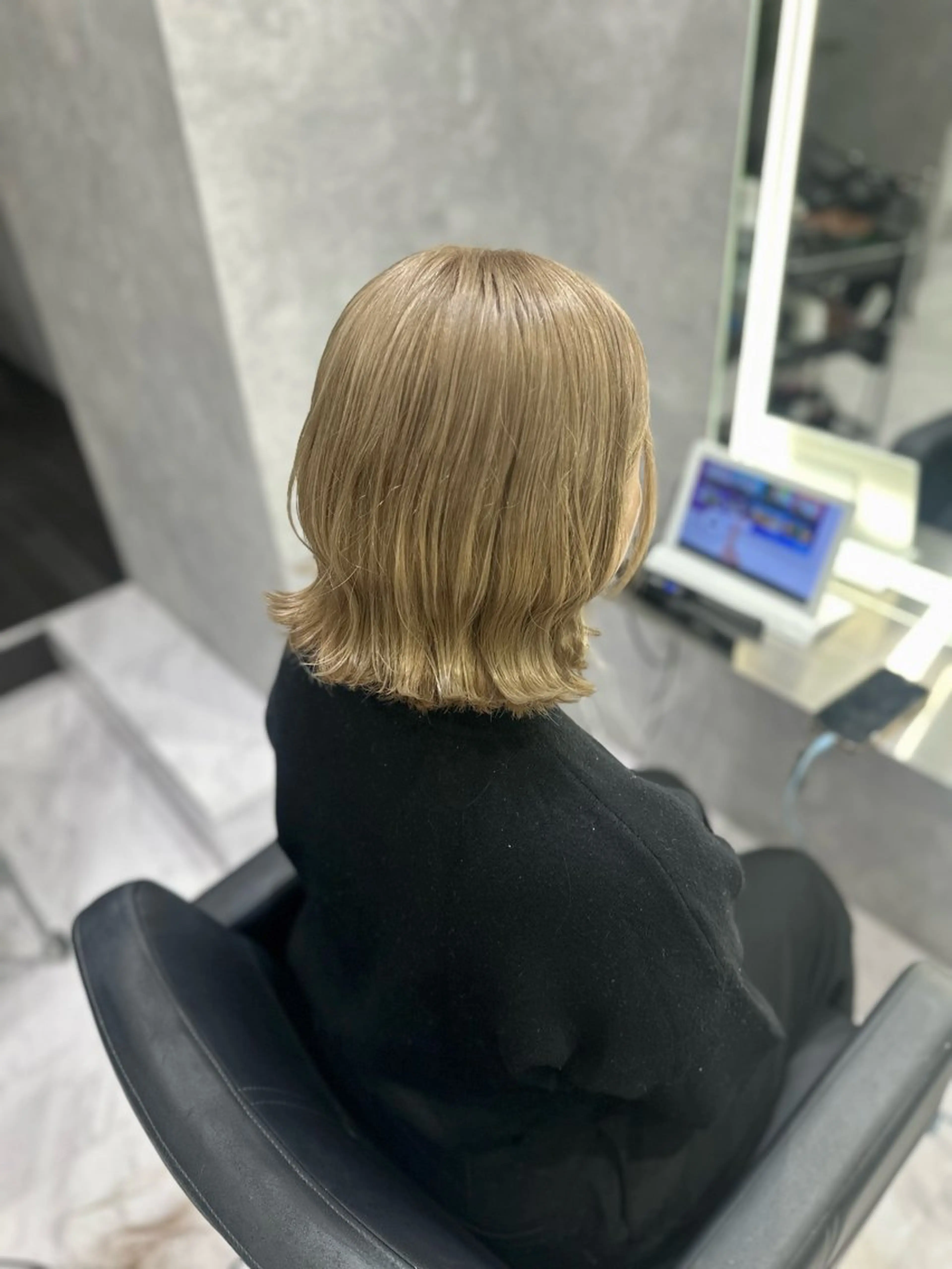 ミディアム カラー ブリーチ デザインカラー 縮毛矯正 ヘアカラー 透明感/ブリーチ縮毛 /髪質改善/星野純一のヘアスタイル