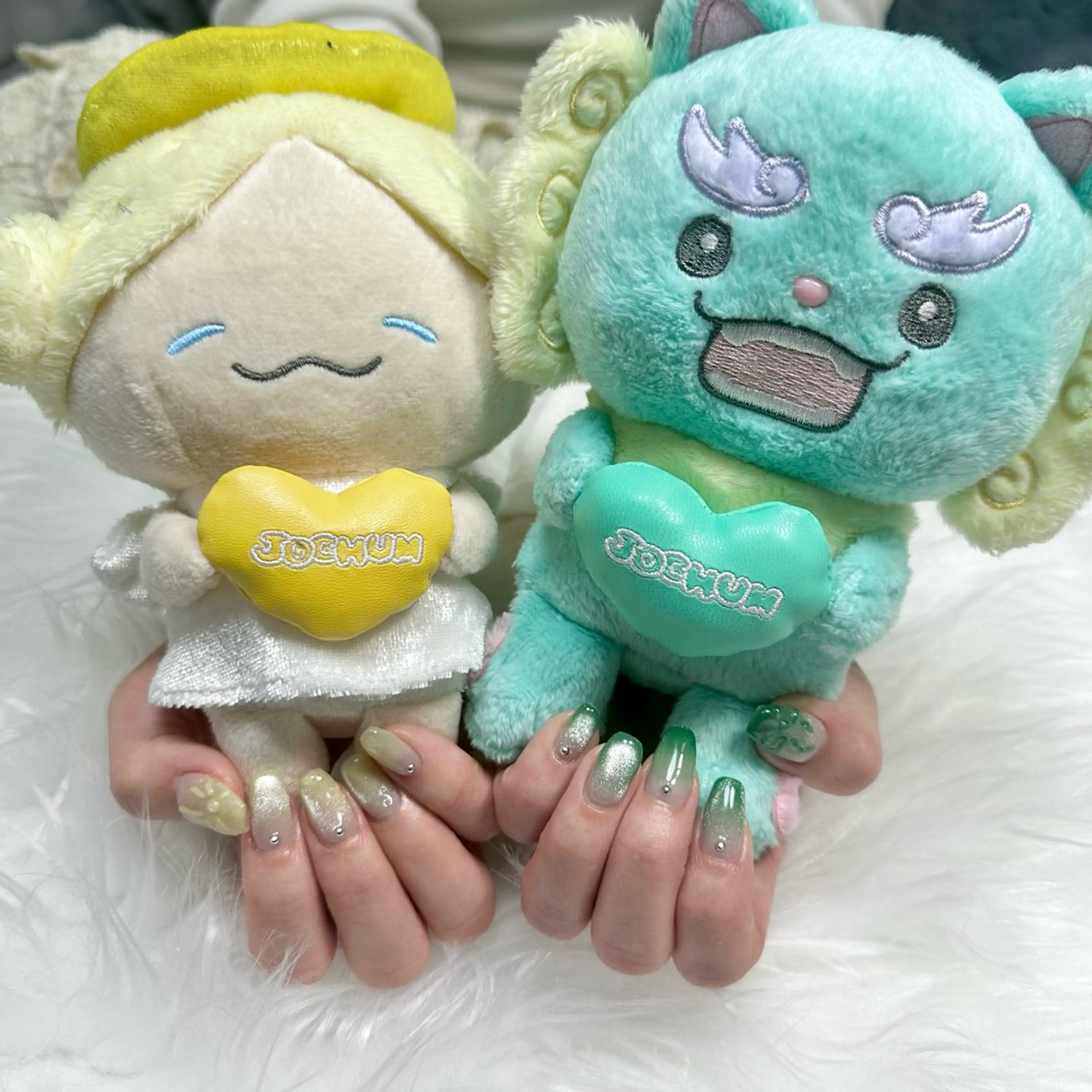 ネイル LAUR Natsukiのネイルデザイン