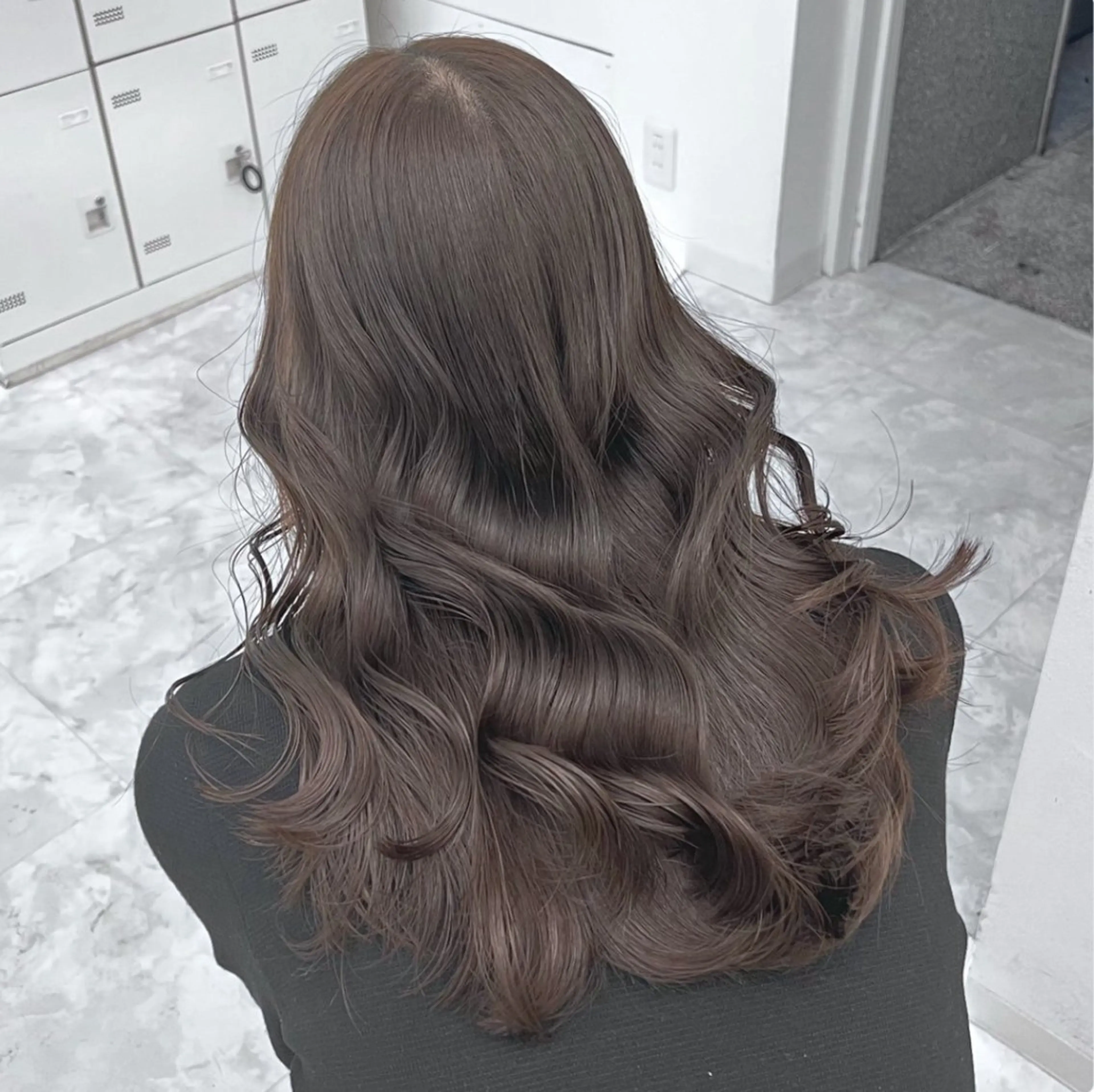 ロング カラー 🤍上品韓国ガーリー 🤍ひとみ🤍のヘアスタイル