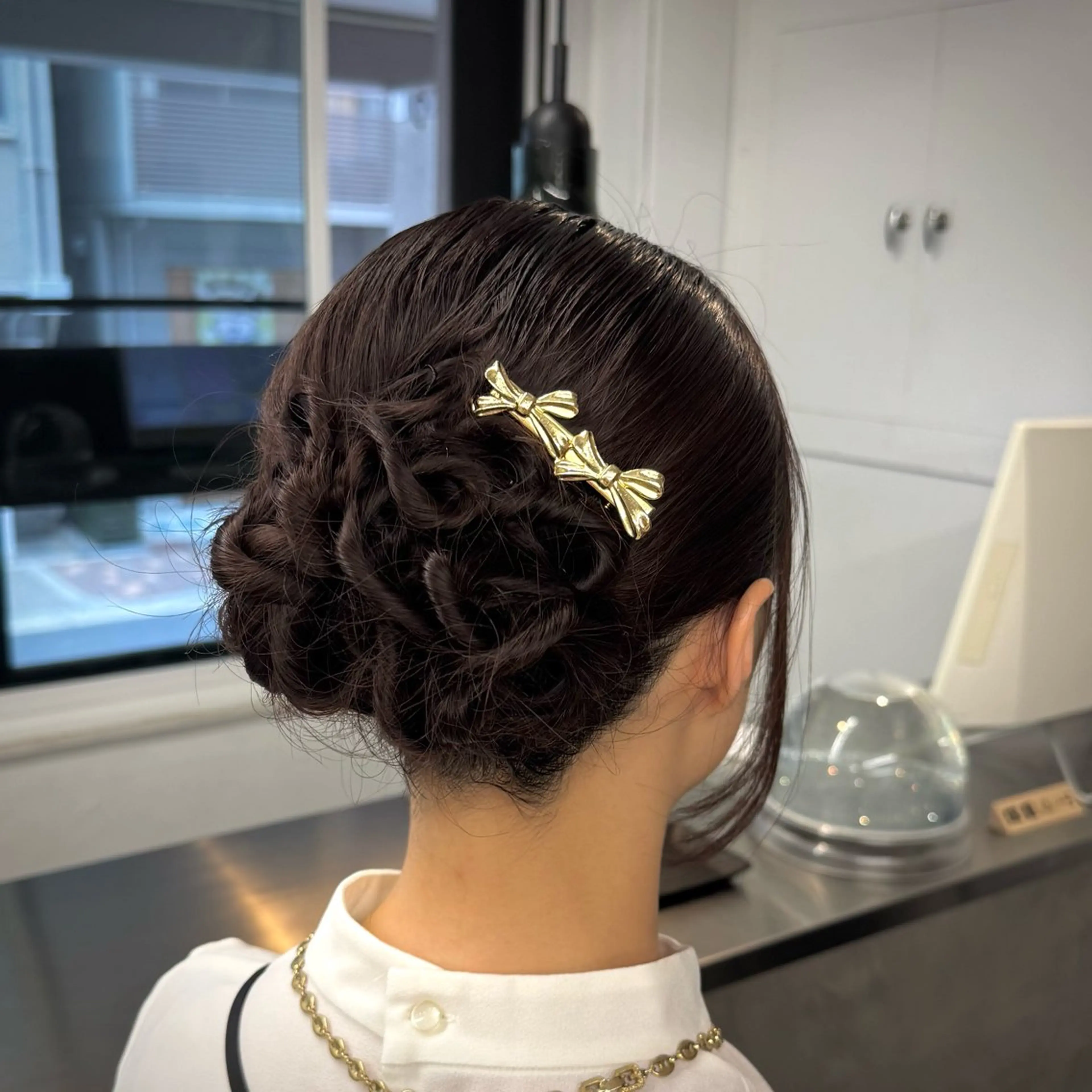 セミロング ヘアセット INORI|レイヤー |ハッシュカットのヘアスタイル