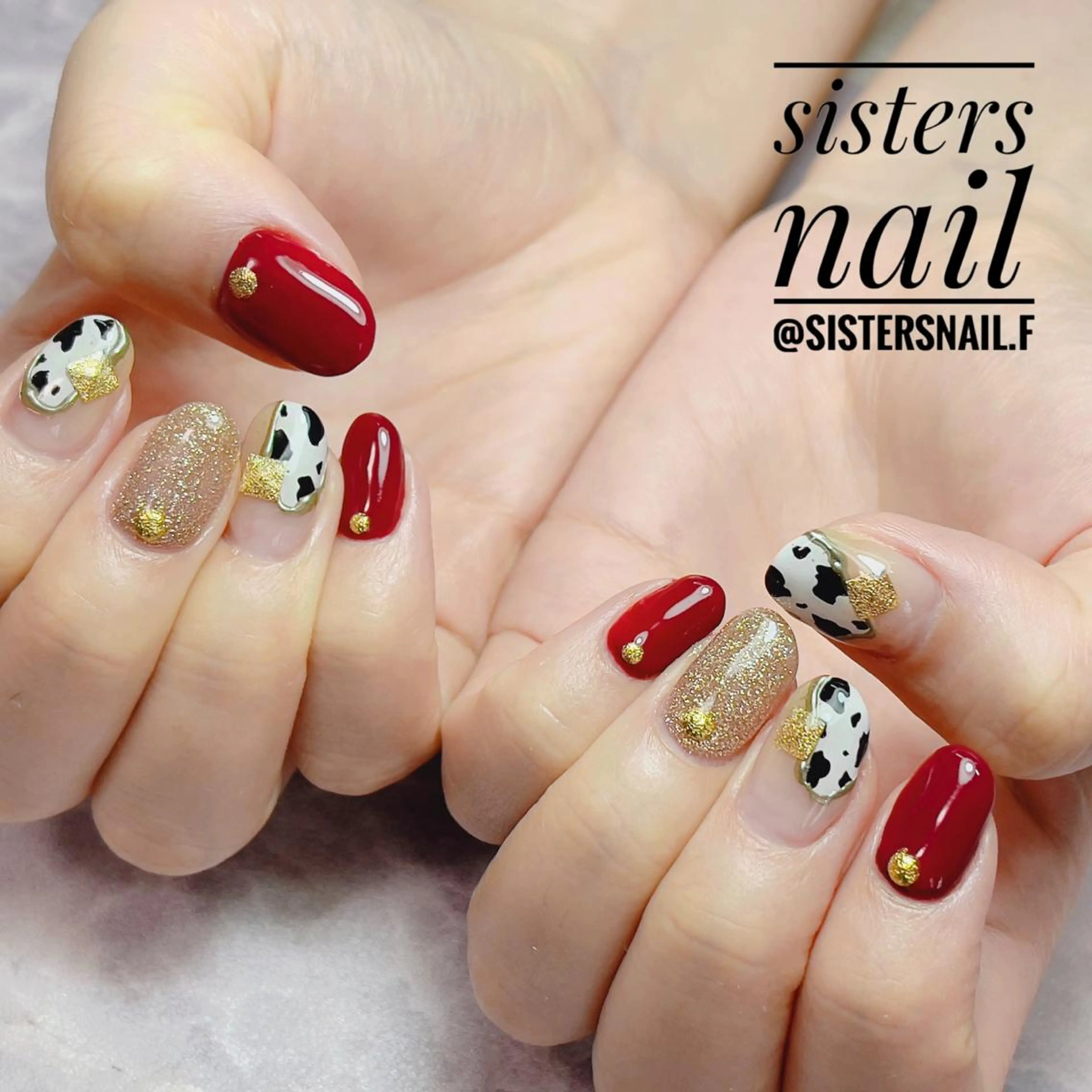 ネイル アニマル柄 アートネイル キラキラネイル ミラーネイル ニュアンスネイル sisters nail.fのネイルデザイン