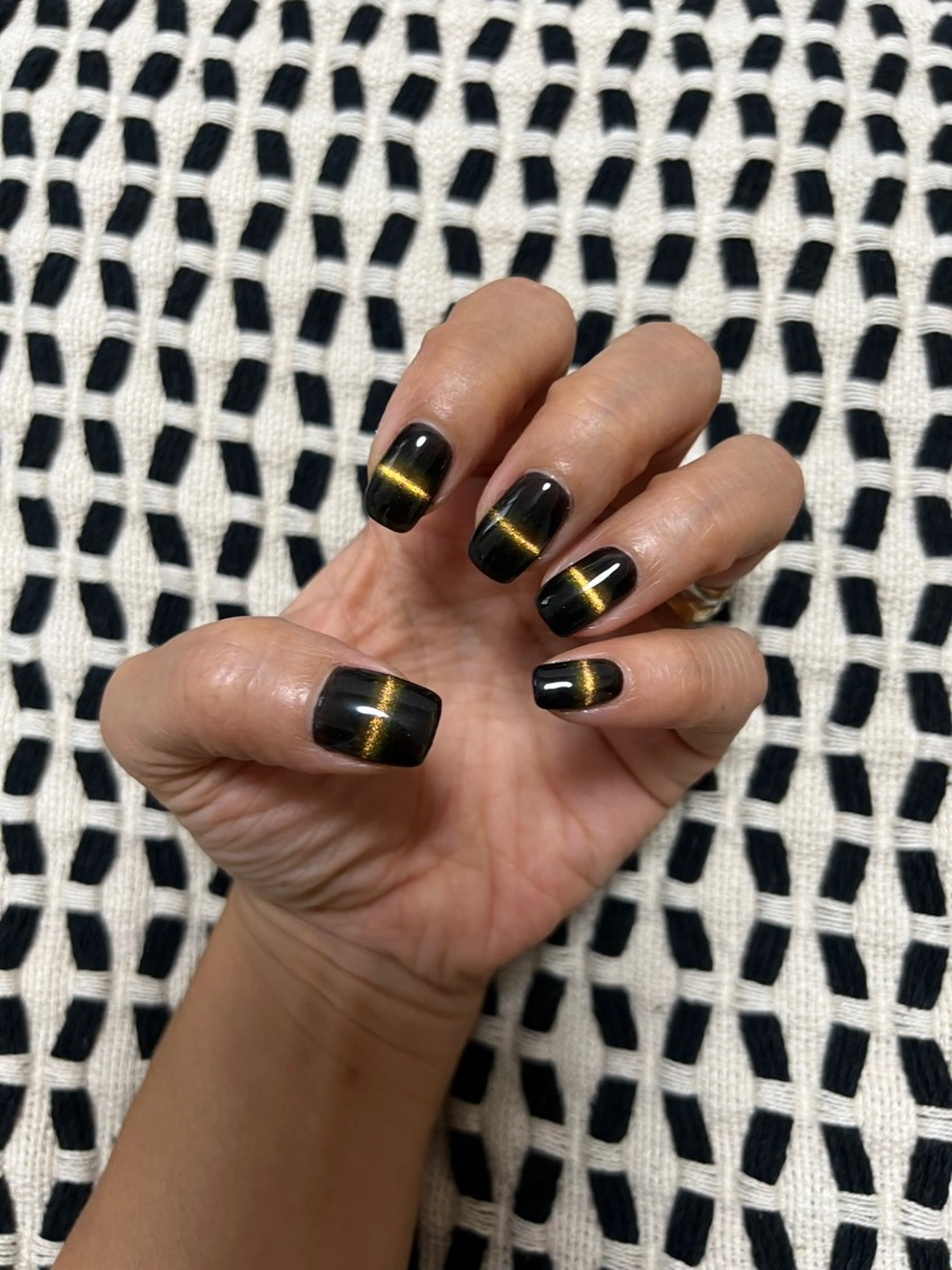 ネイル マグネットネイル ハンドネイル ハンドケア Ri.nail オクマトモカのネイルデザイン