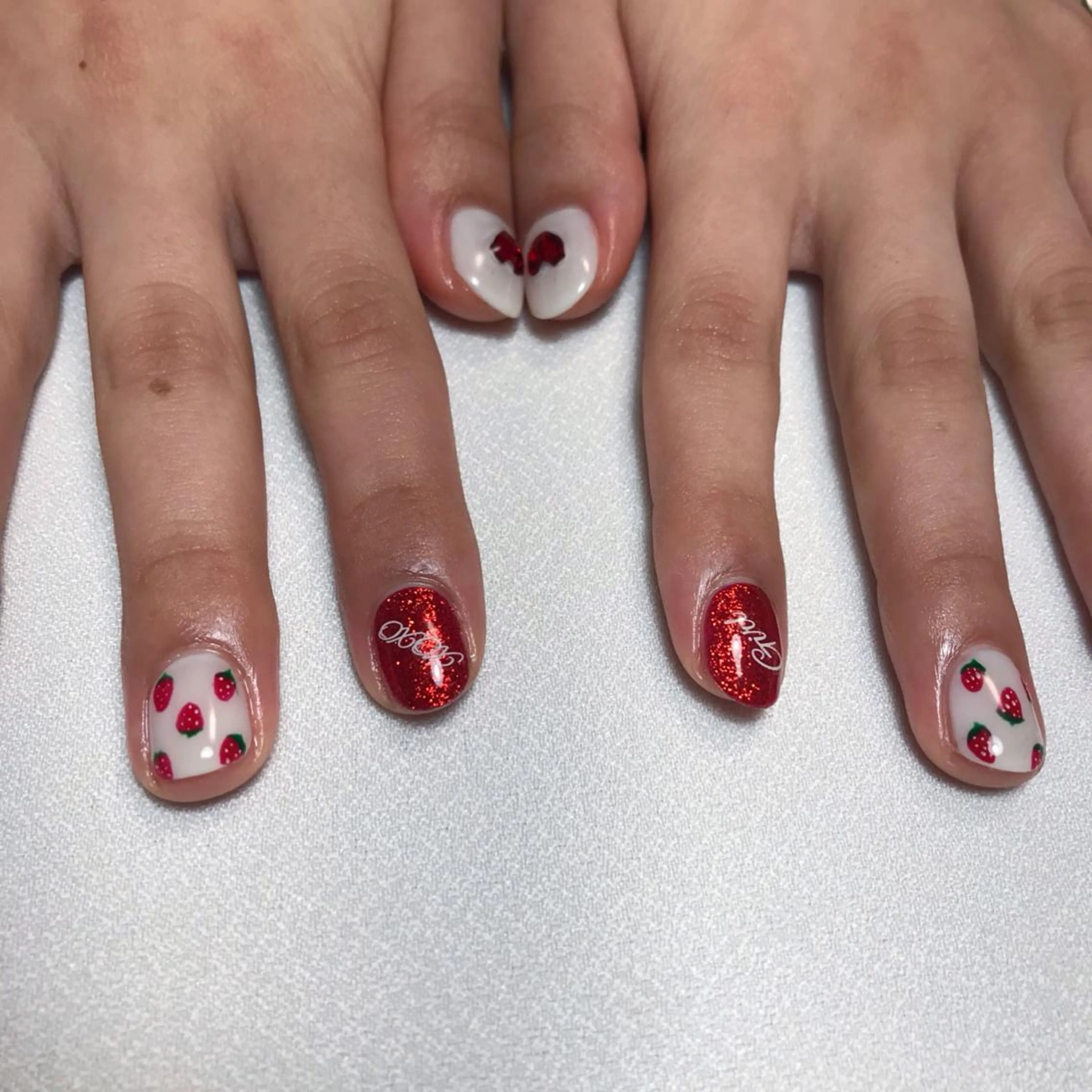 ネイル ハンドネイル 💅 Ai.のネイルデザイン