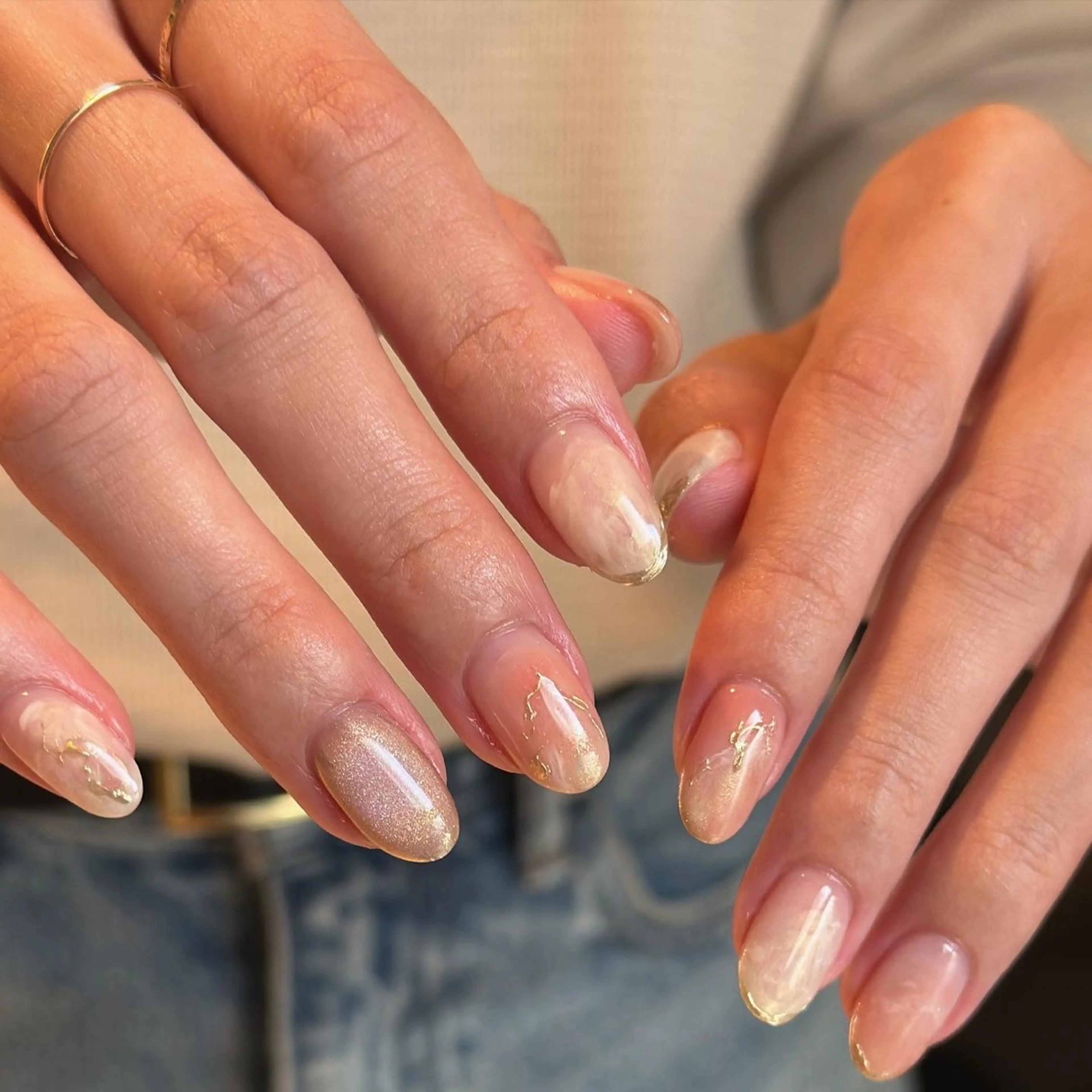 ネイル ニュアンスネイル ハンドネイル Flow nail所属・山本 七海のネイルデザイン