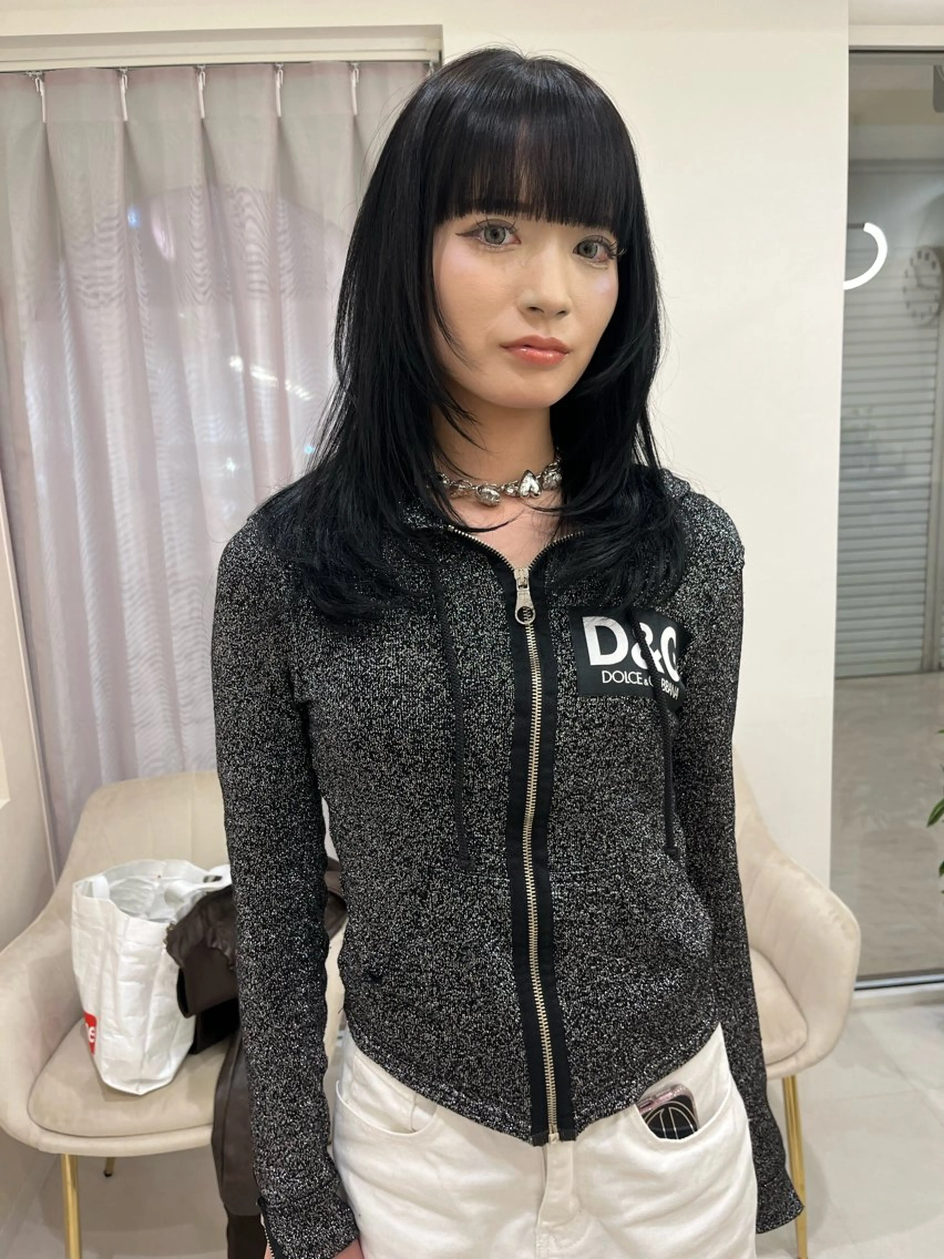 ミディアム カラー カット ヘアカラー トリートメント 松村 澪里のヘアスタイル