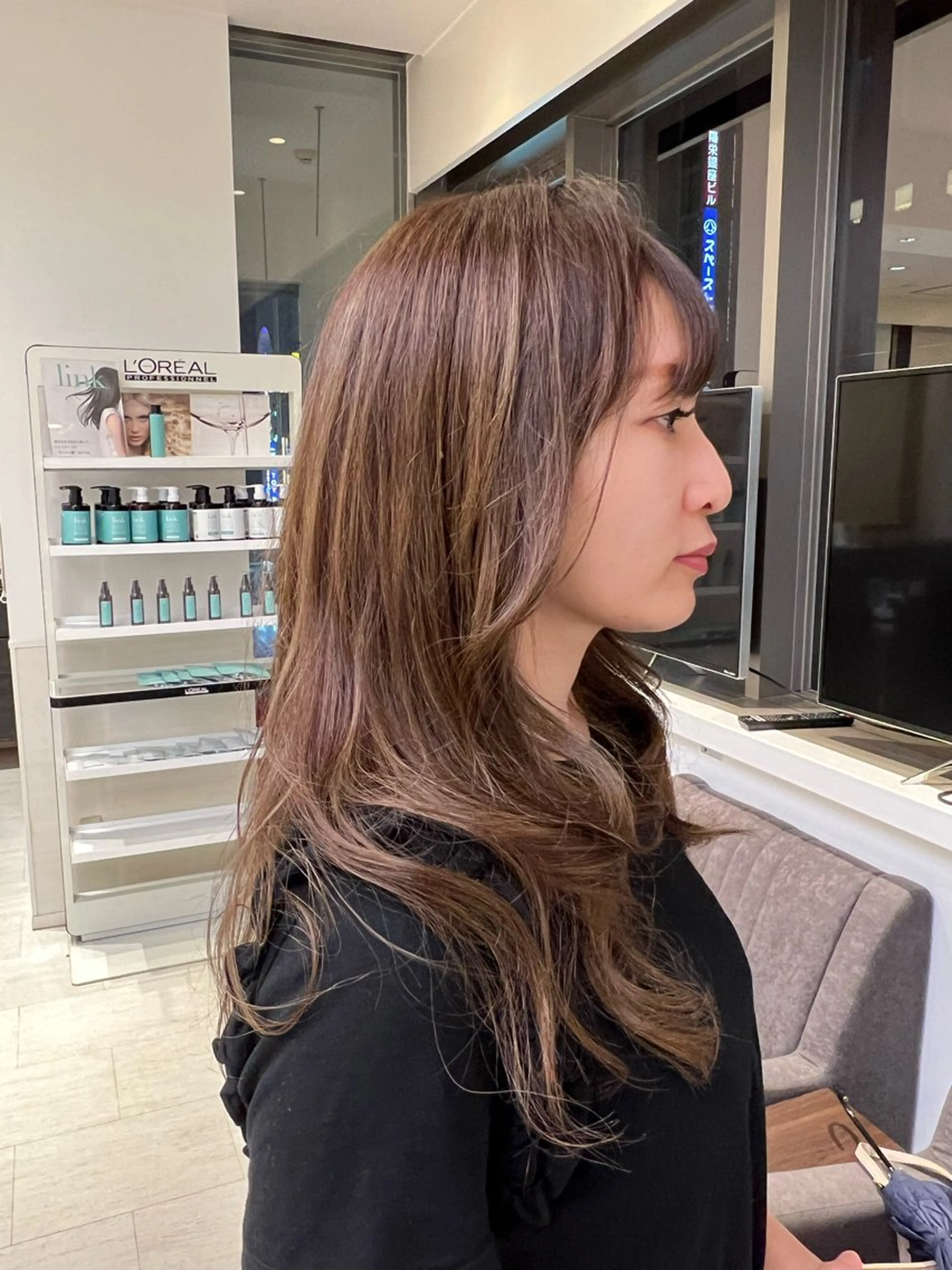 ロング ジャンクロードビギンギンザルグラン所属・🫧ゼロテクカラー 吉野志保🫧のヘアスタイル