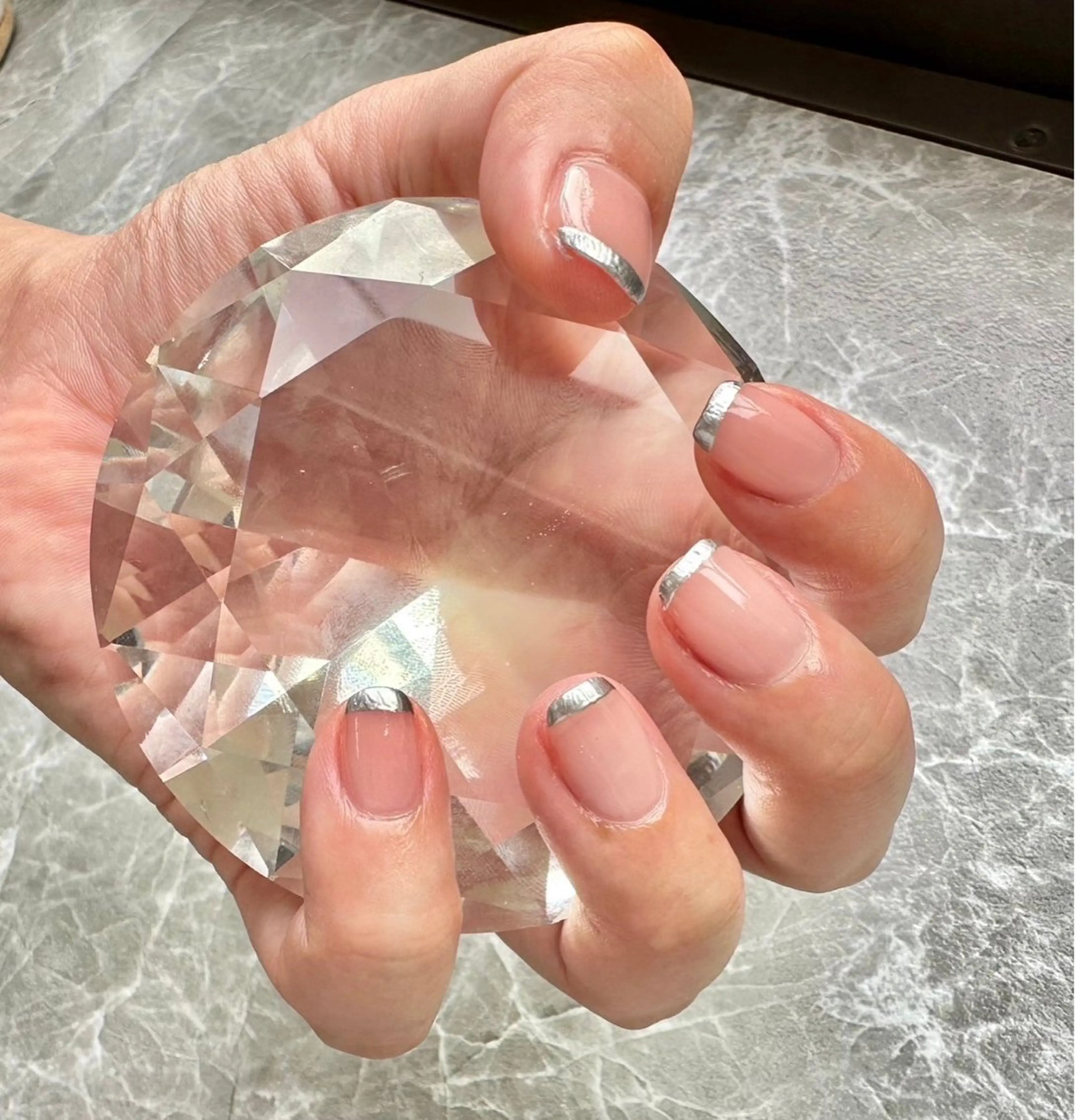 ネイル フレンチネイル ミラーネイル AND mielのネイルデザイン