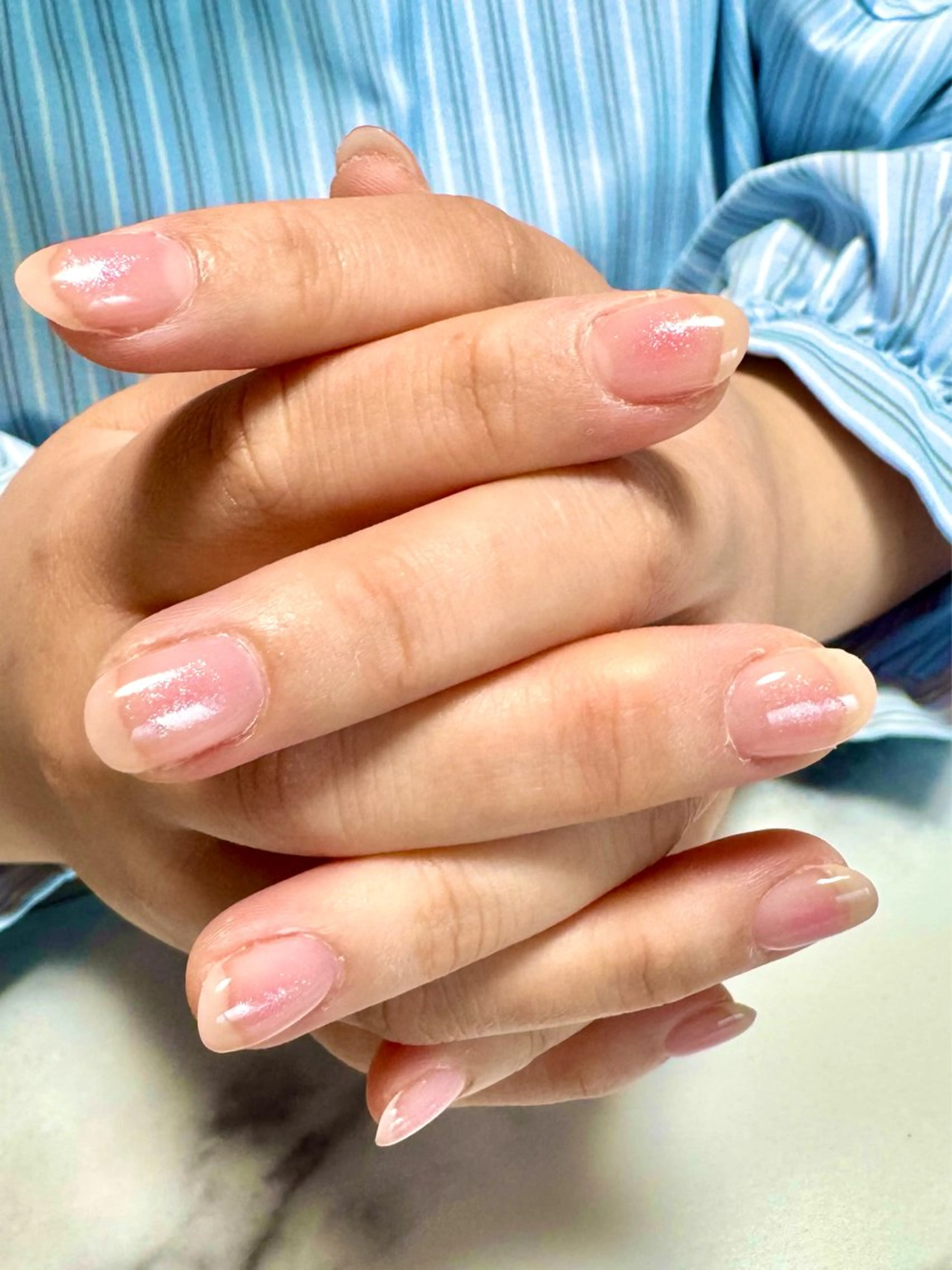 ネイル チークネイル ラメ(グリッター) kanail所属・徳永 加奈のネイルデザイン