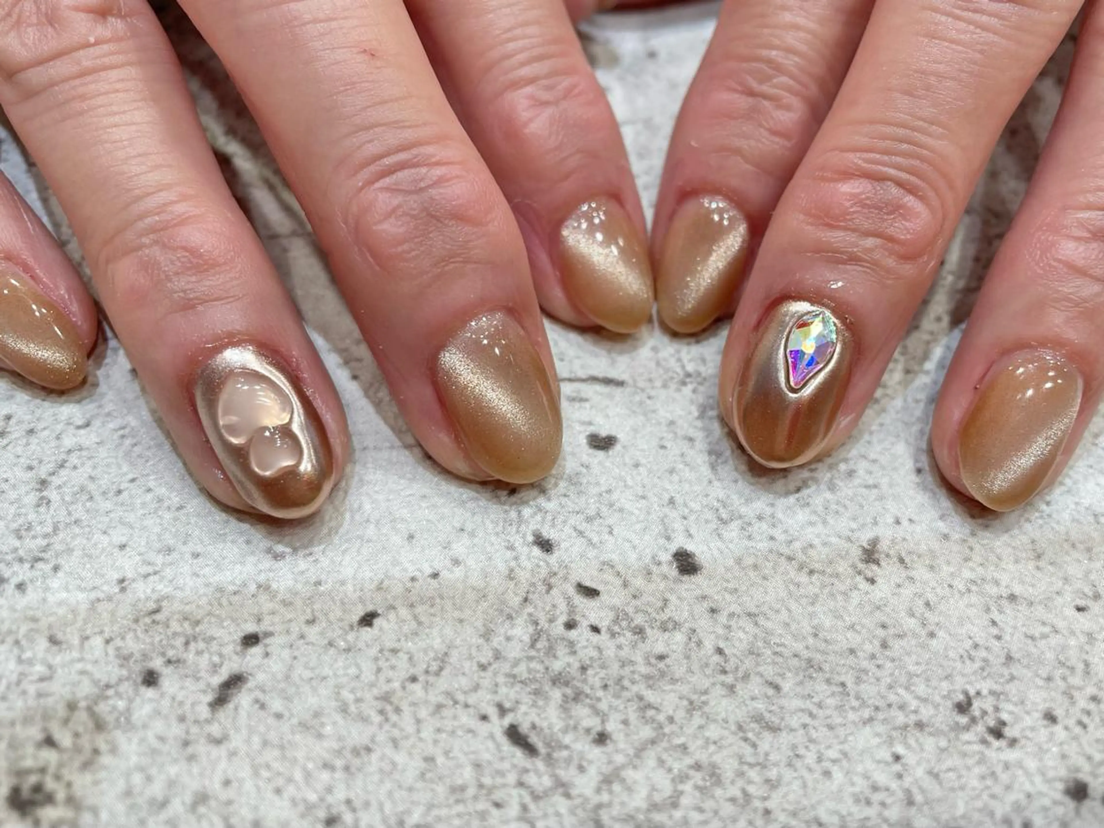 ネイル ハンドネイル Ash関内ネイリスト 荒木のネイルデザイン