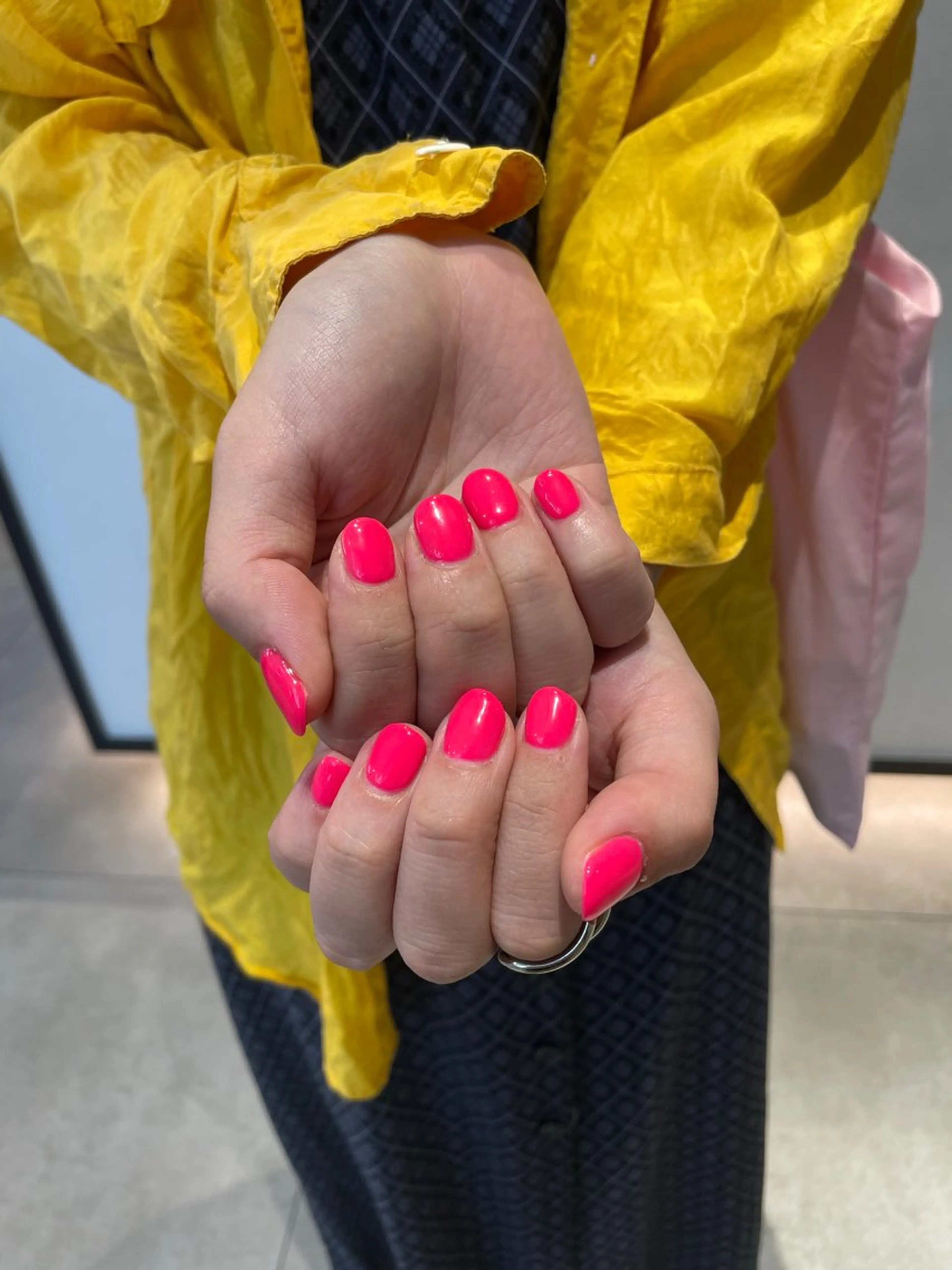 ネイル ハンドネイル 🌟暖色系ハイトーン 🌟AIのヘアスタイル