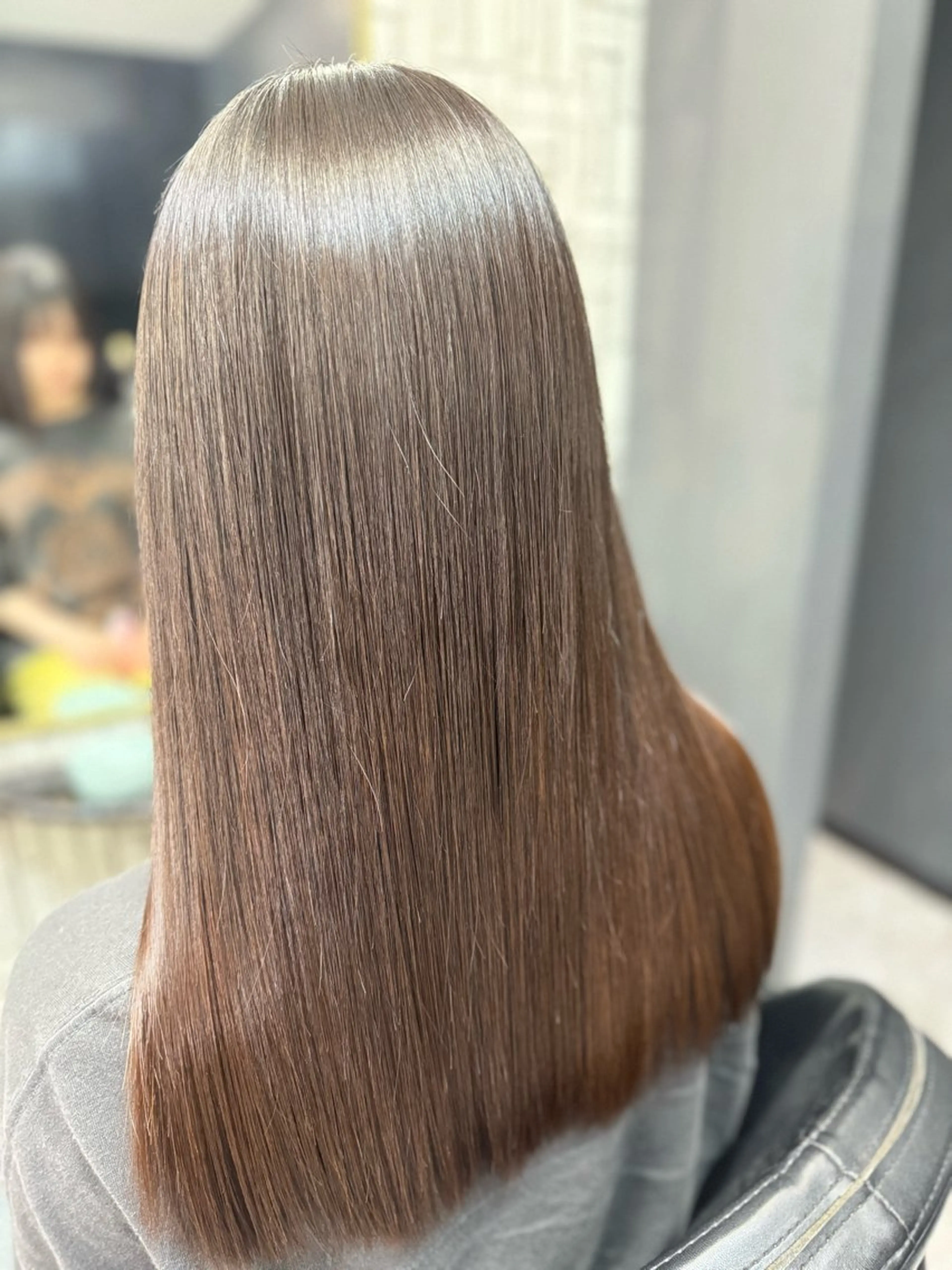 ロング カット 縮毛矯正 トリートメント 篠原 侑作のヘアスタイル