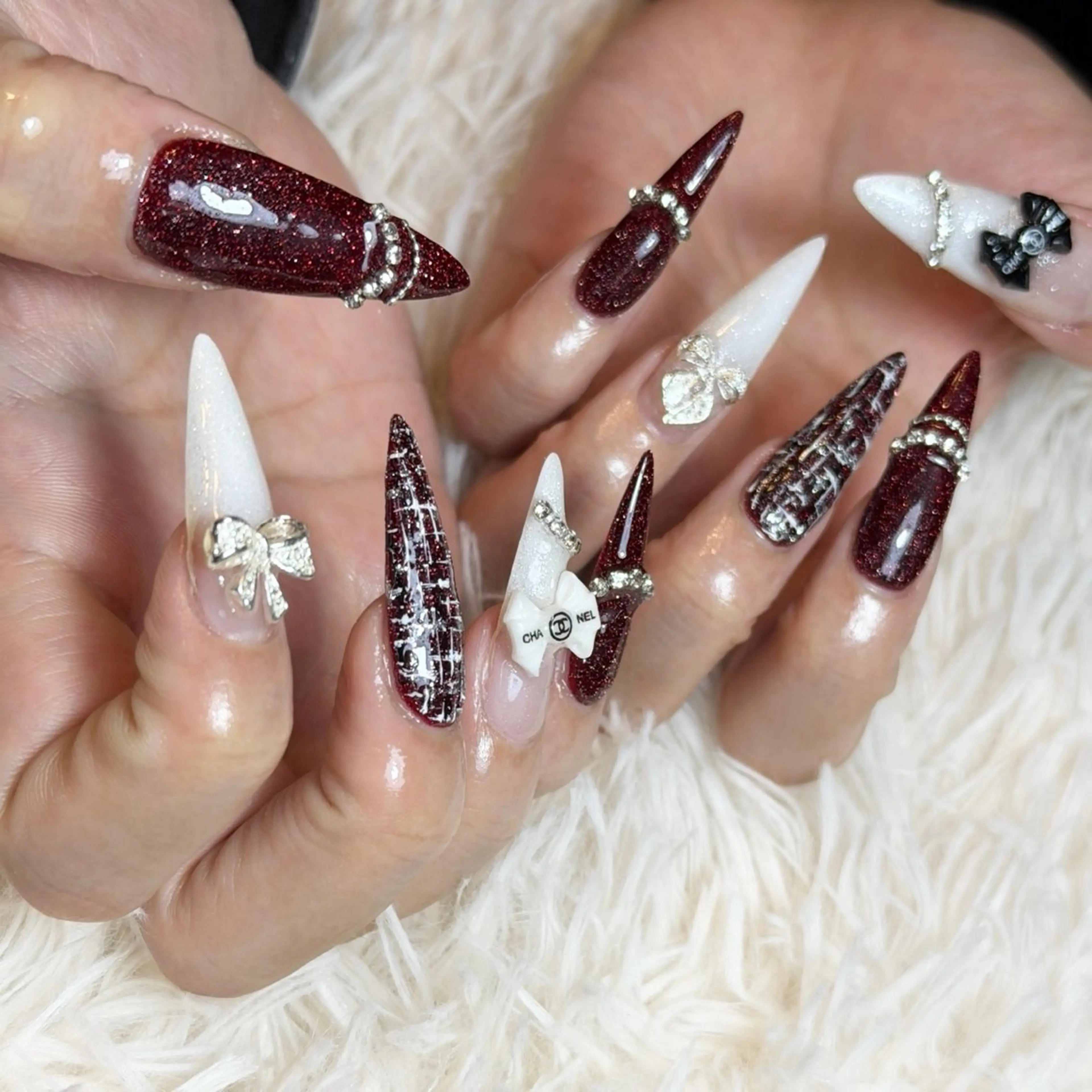 ネイル ハンドネイル フットネイル nailsalon Any'bのネイルデザイン