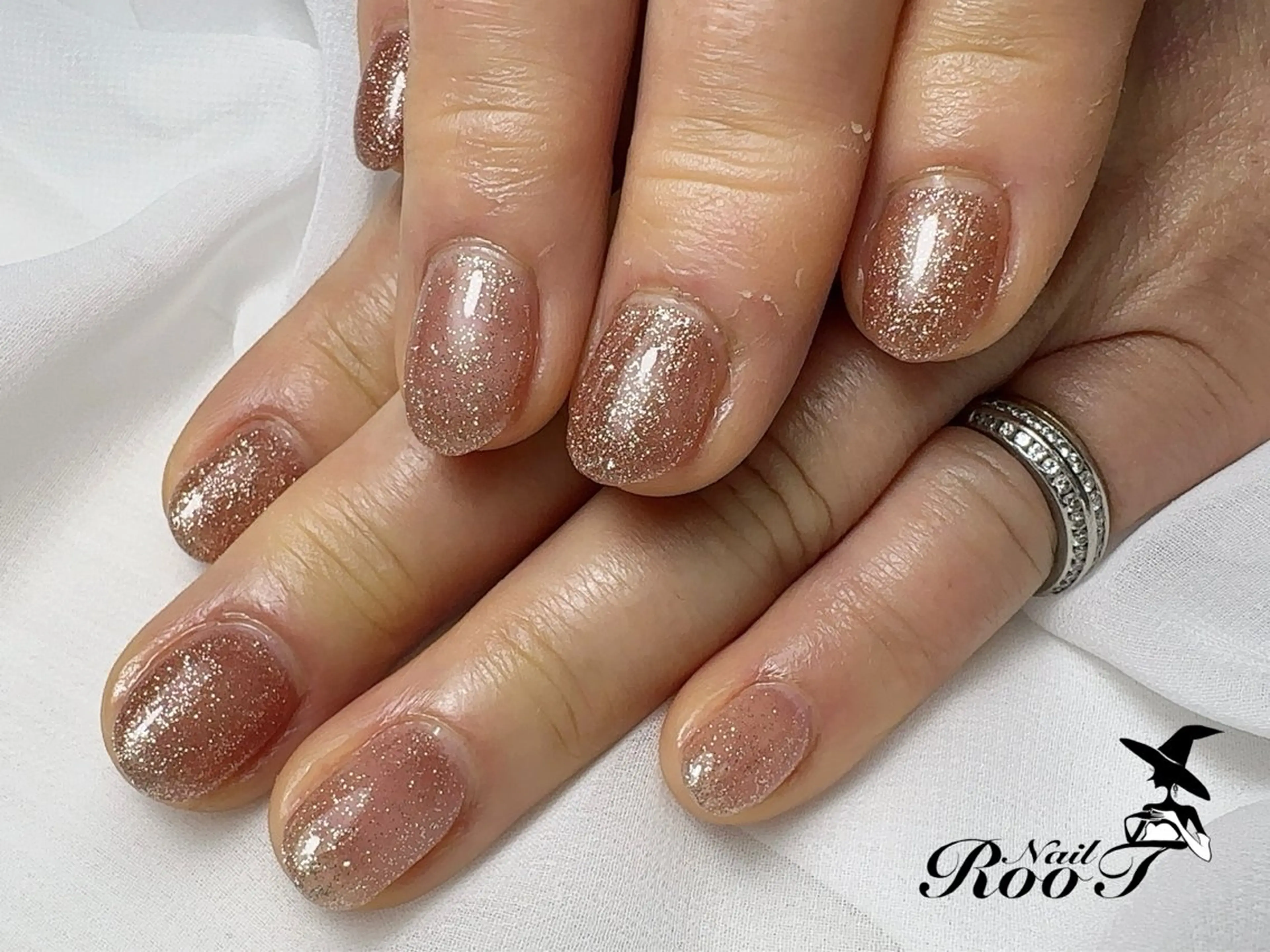 ネイル マグネットネイル ハンドネイル RooT Nailのネイルデザイン