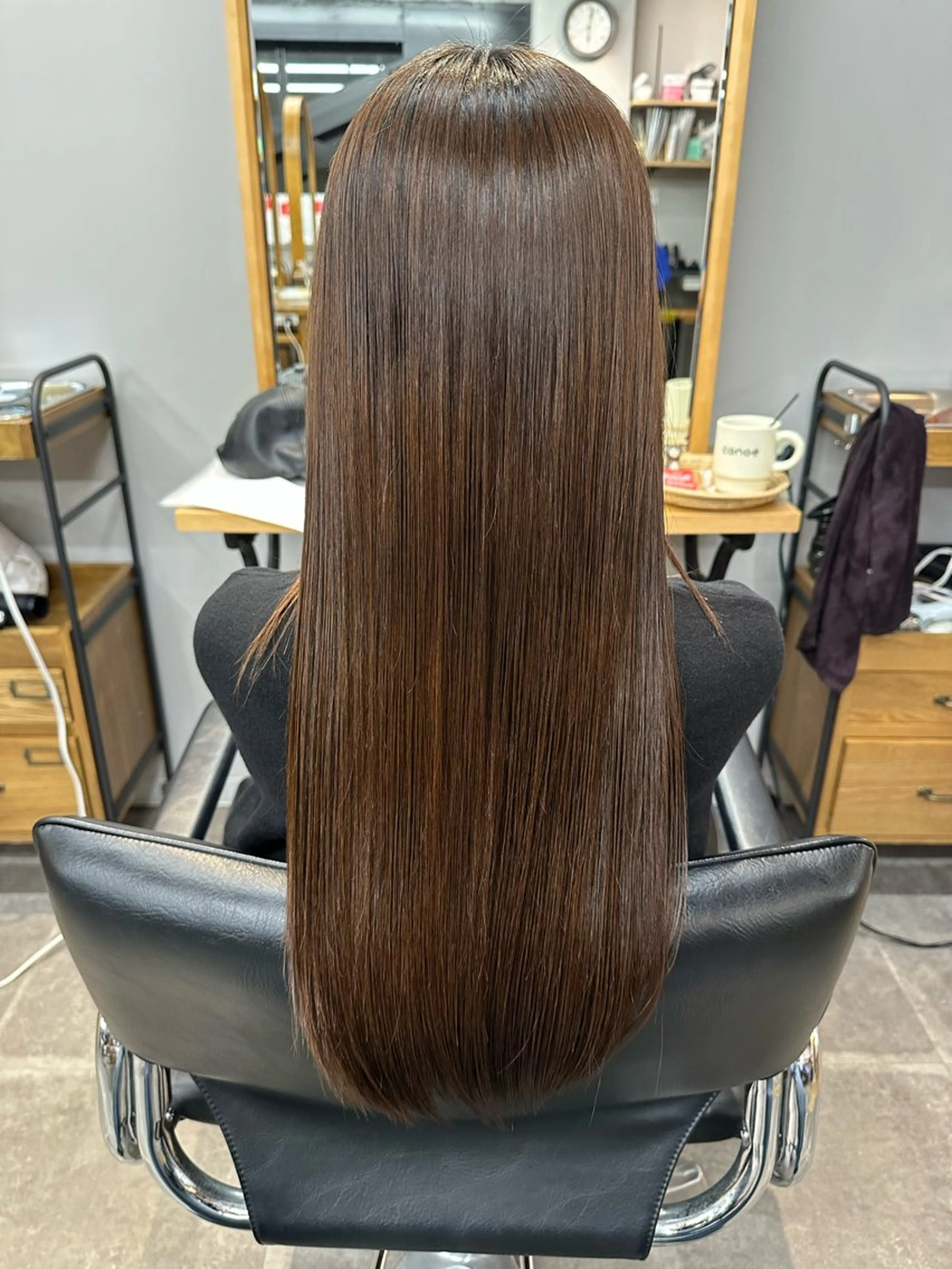 【3月30歳以下Rina指名限定】髪質改善ストレート＋似合わせカット＋トリートメントモデル 𖤐⸝⸝⸝⋆の写真