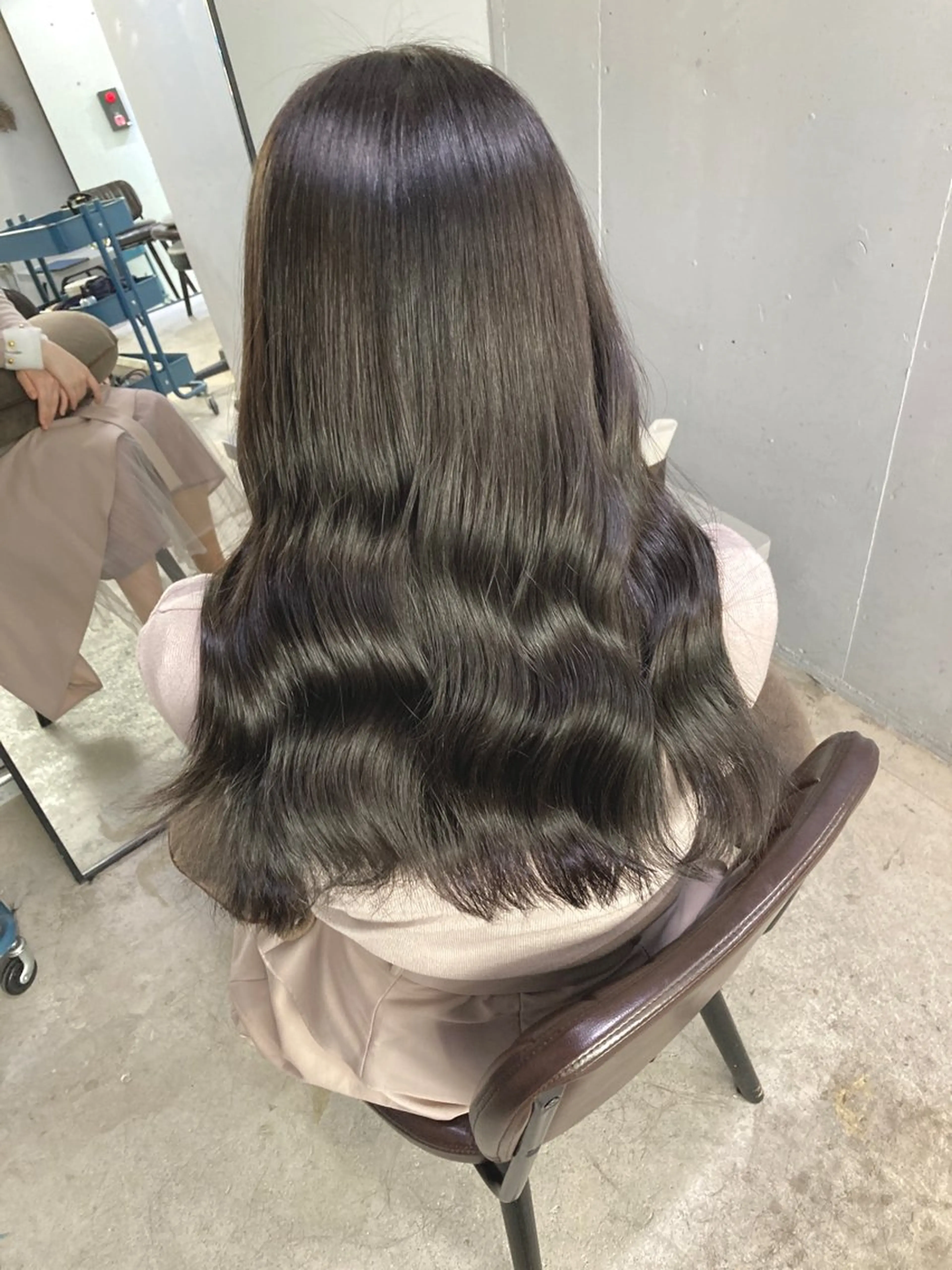 セミロング 髪質改善 似合わせカット 縮毛矯正 トリートメント カット ヘアカラー トリートメント lok[ロク] 高田馬場のヘアスタイル