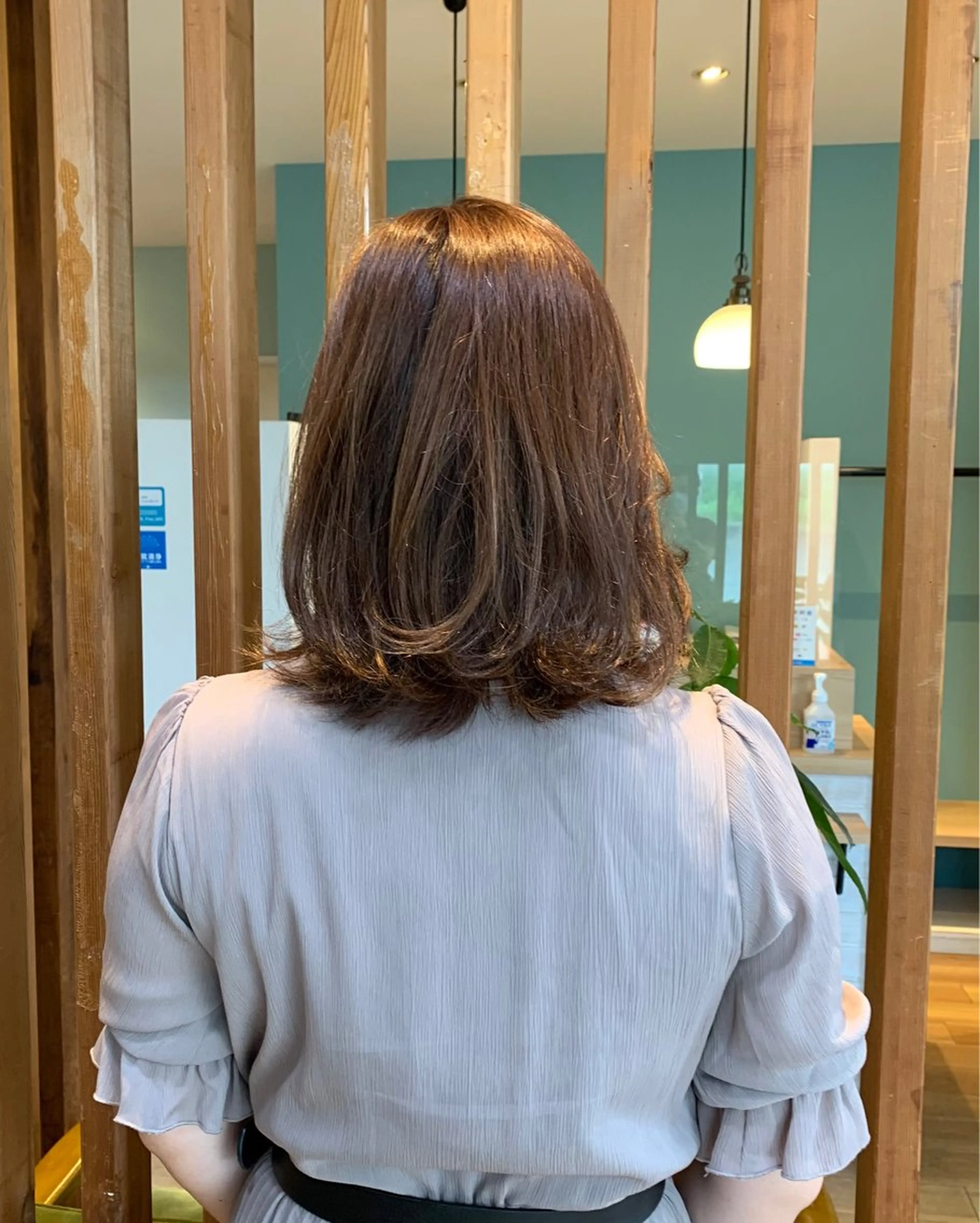 髪質改善カラーズ カフェプラスのヘアスタイル