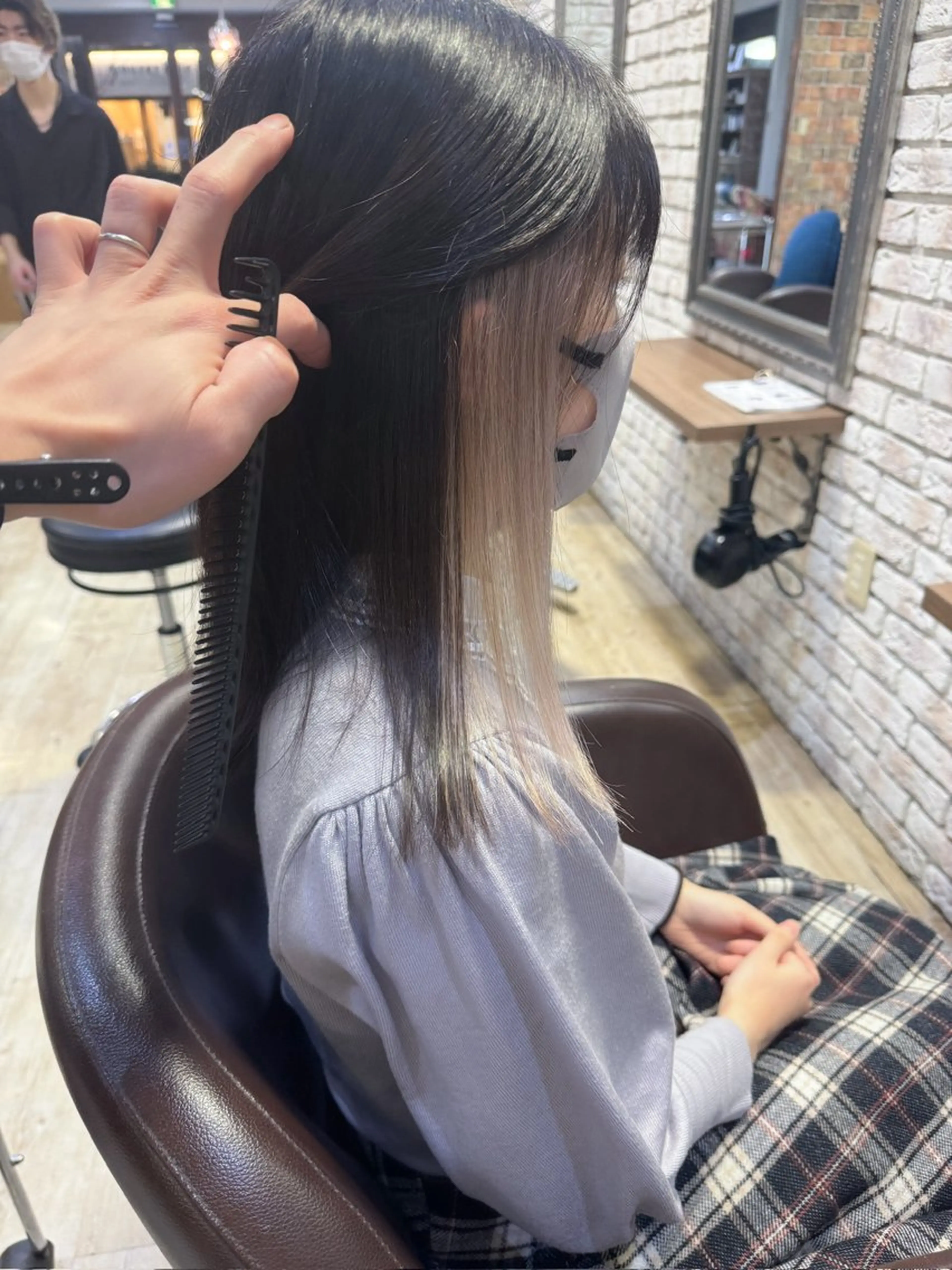 セミロング ヘアカラー 古川 流久のヘアスタイル