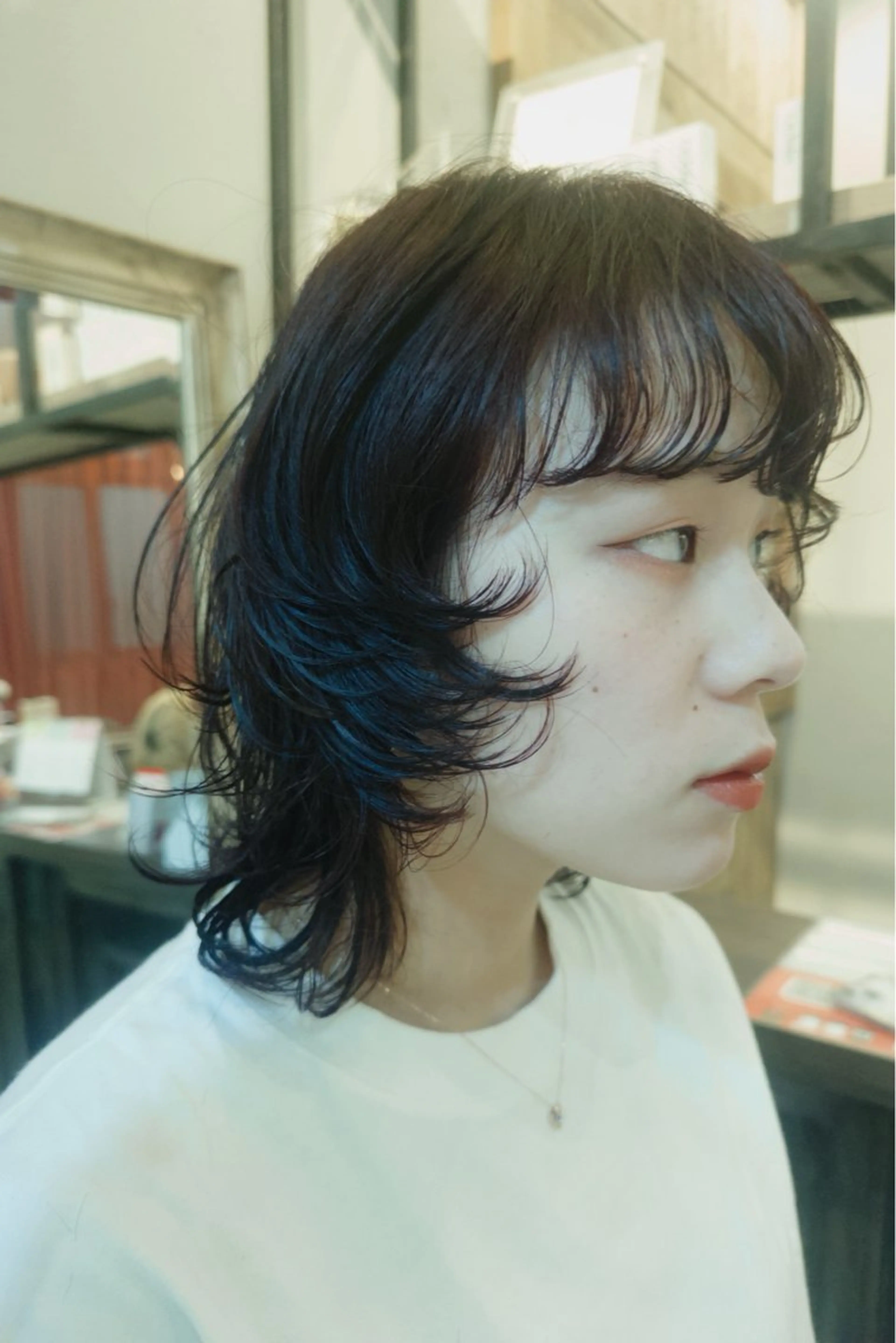 ミディアム カット ヘアカラー ぱる/透明感カラー パーマ/カットのヘアスタイル