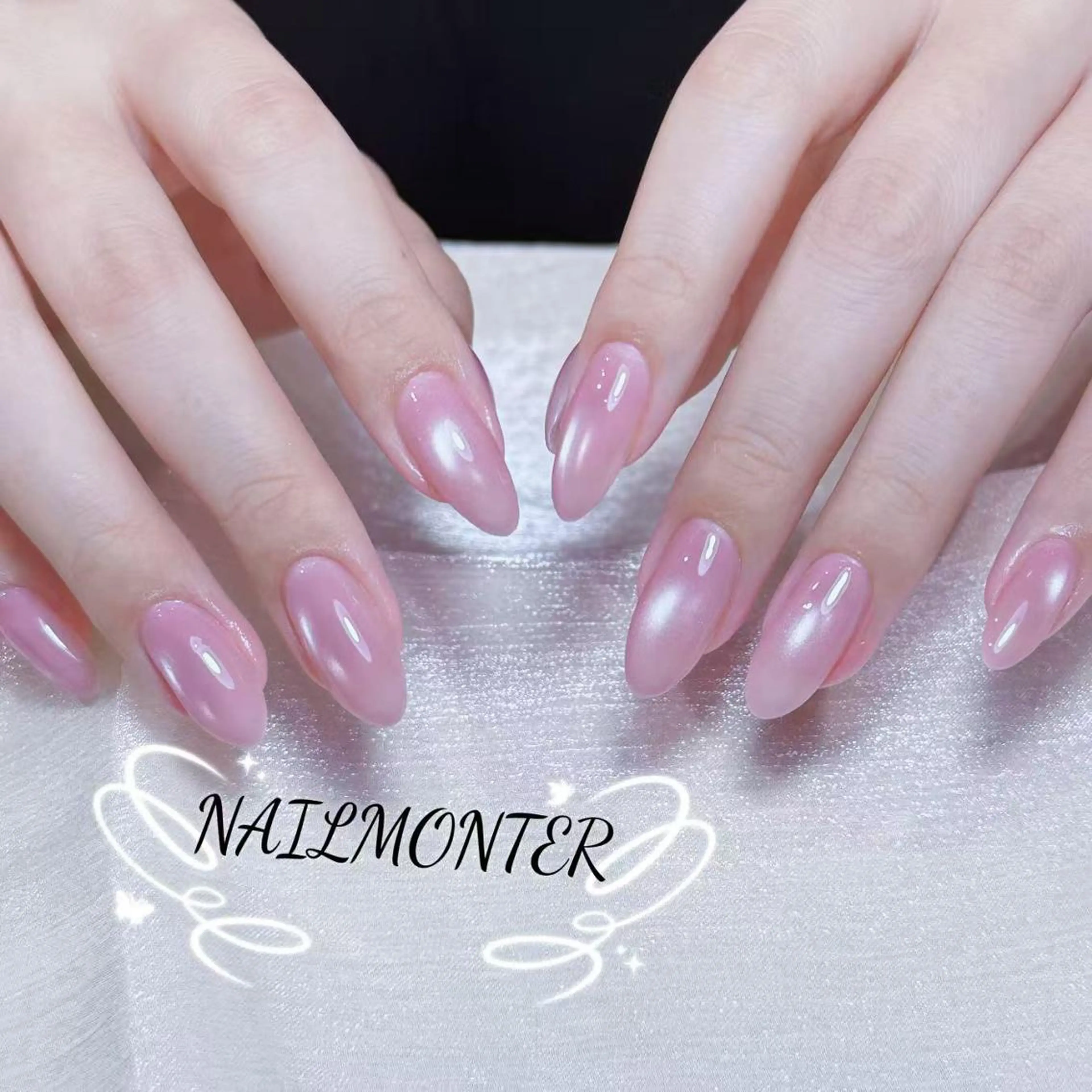 ネイル アートネイル オーロラネイル ガーリー キラキラネイル 韓国ネイル ハンドネイル ハンドケア Nail Monsterのネイルデザイン