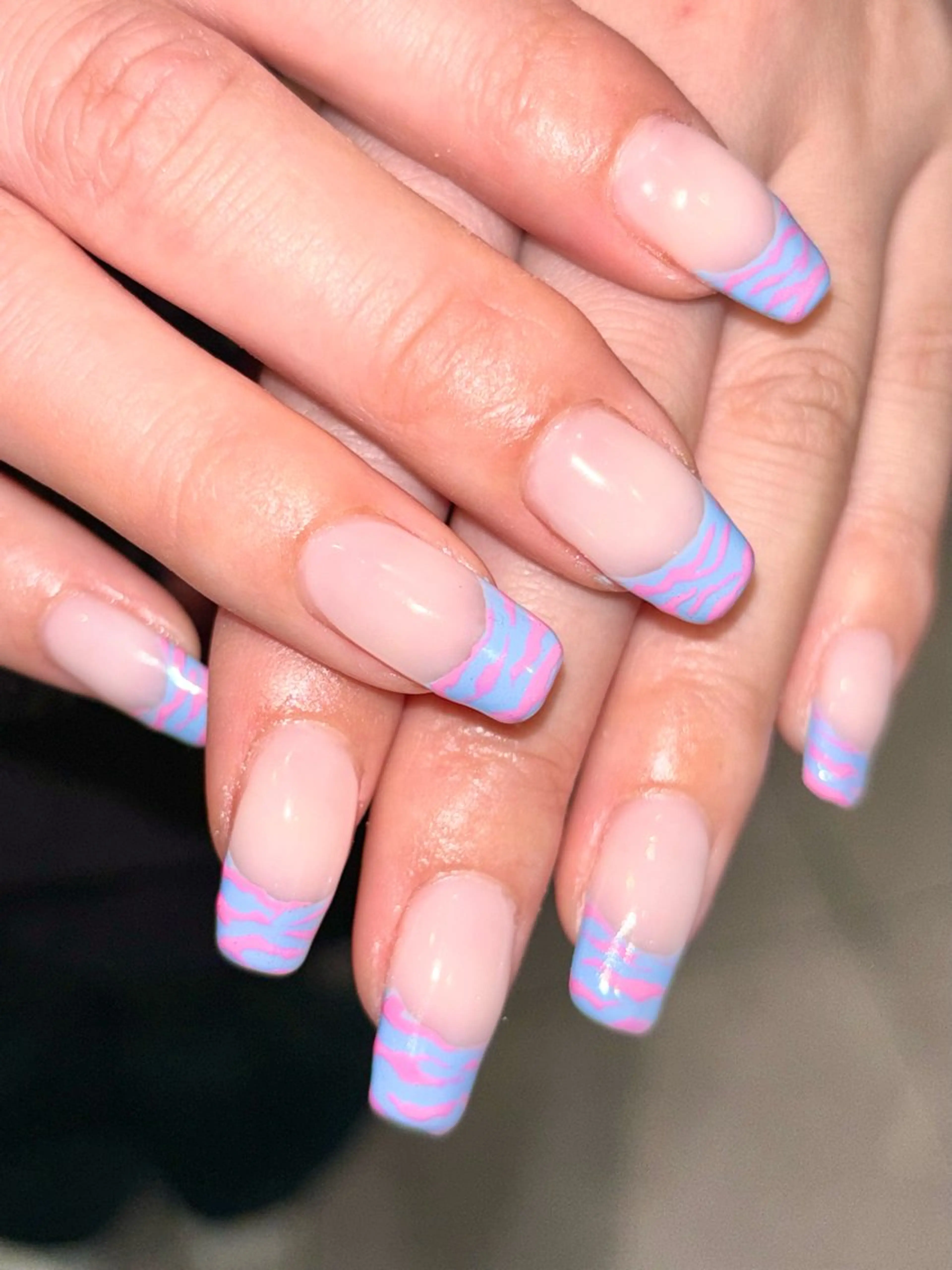 ネイル アニマル柄 フレンチネイル ハンドネイル Kureha/ネイル トレンドヘアのヘアスタイル