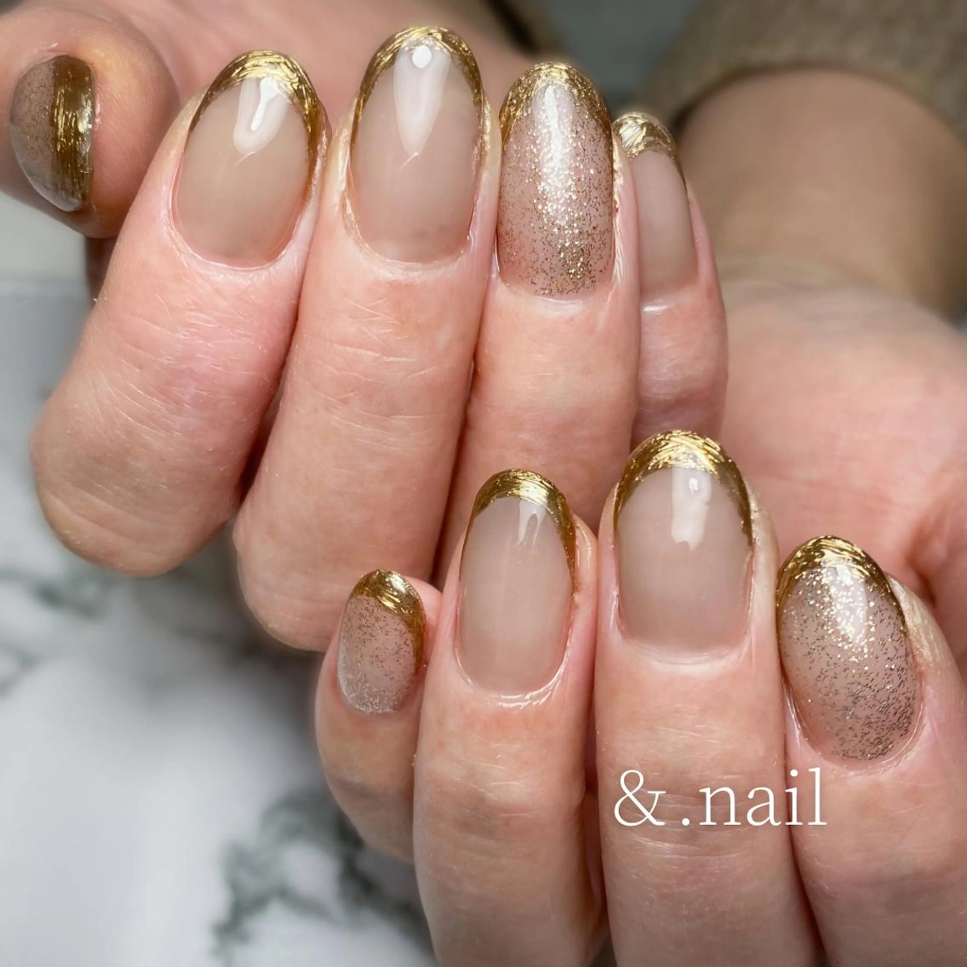 ネイル フレンチネイル ゴールド ミラーネイル &.nail/ ニュアンス/持込み可のネイルデザイン